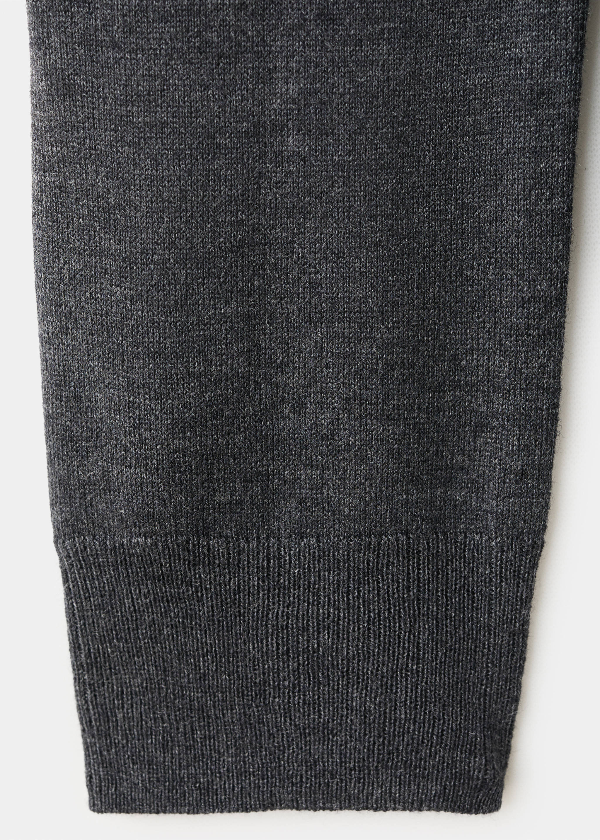Sweater unilucca - Details of the article 8, Charcoal. Ref: 87030439-00.