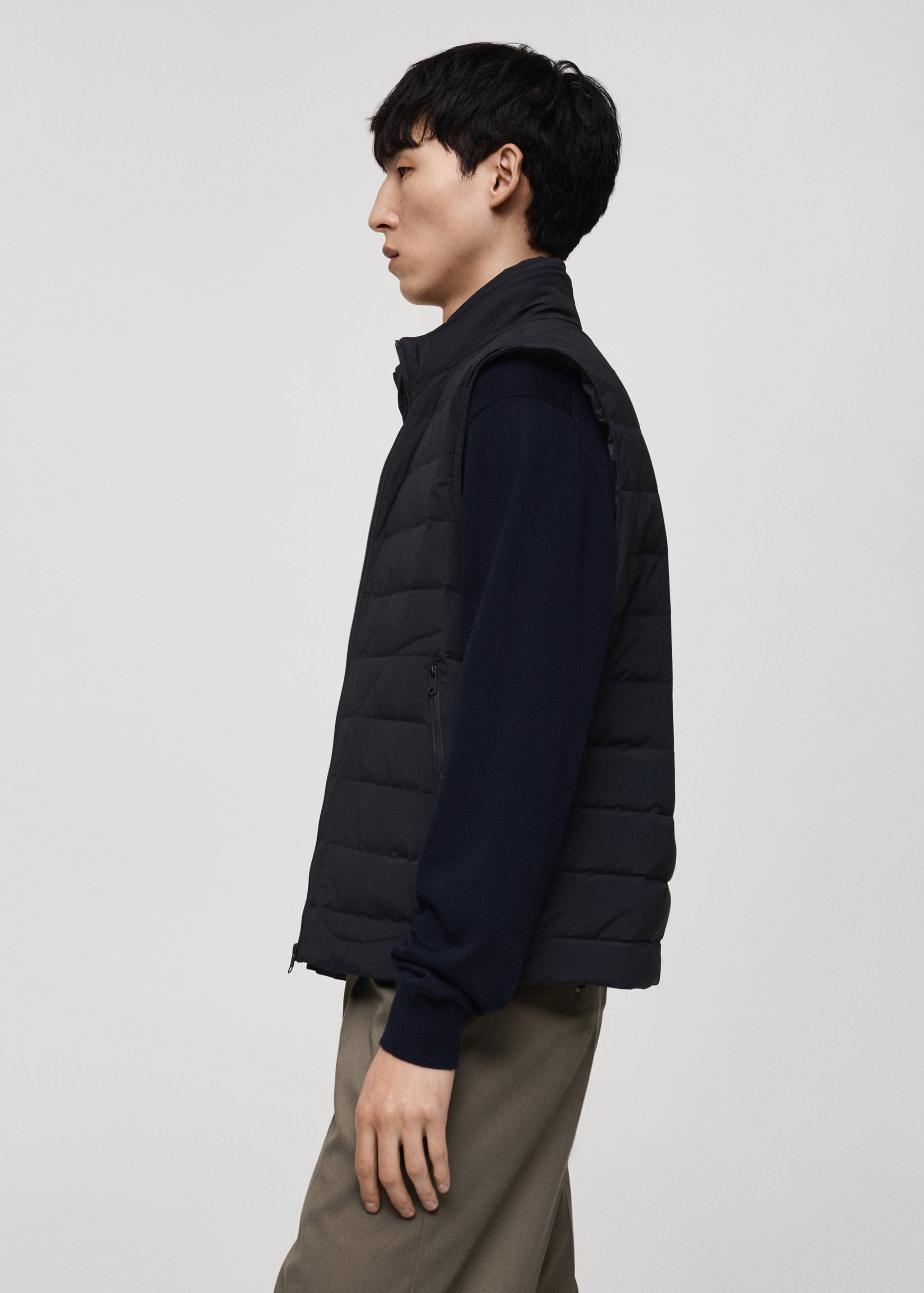 Quilted waistcoat with down and feather filling - Details of the article 2