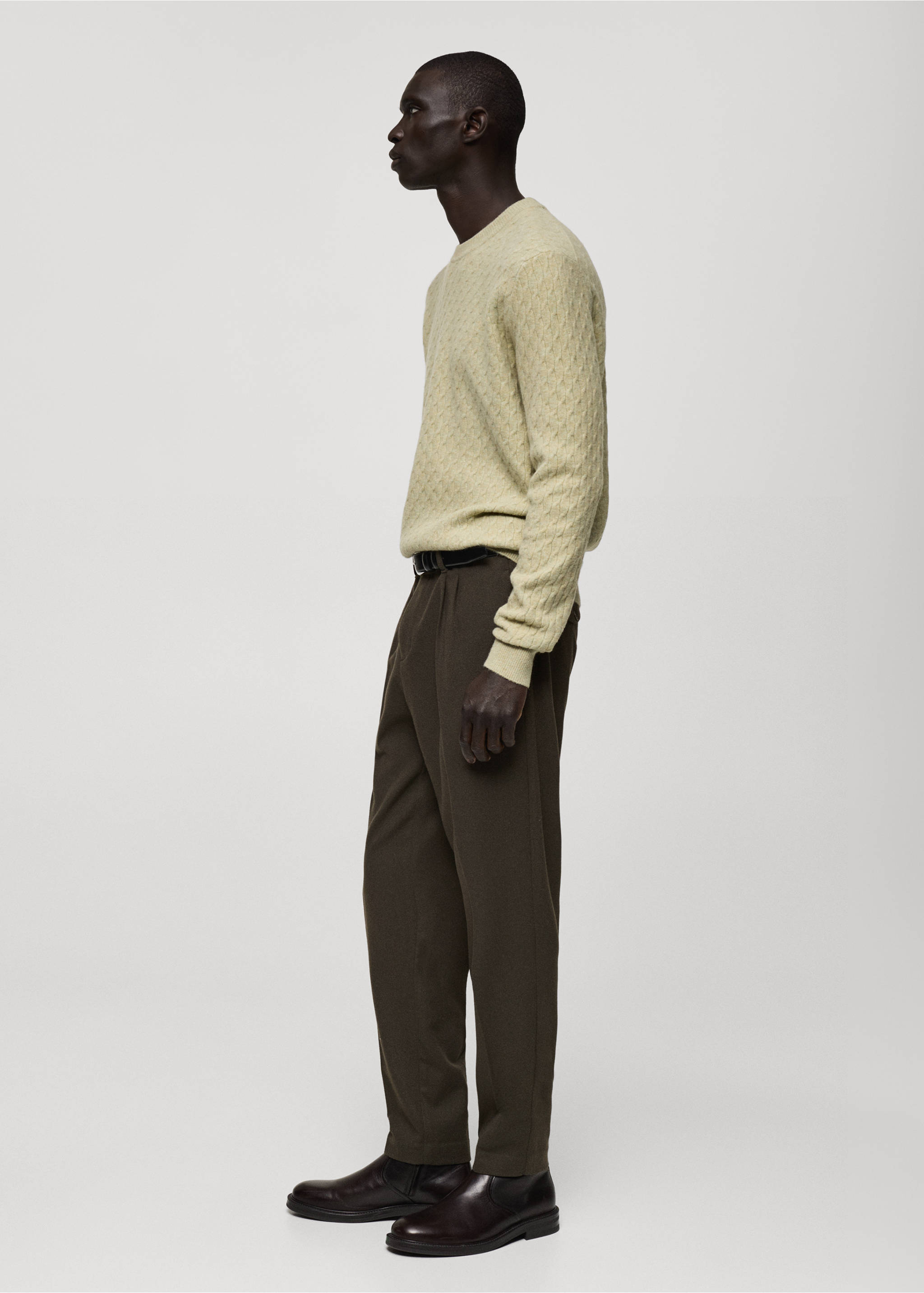 Wool flannel trousers with pleats - Details of the article 2, Khaki. Ref: 87030577-00.