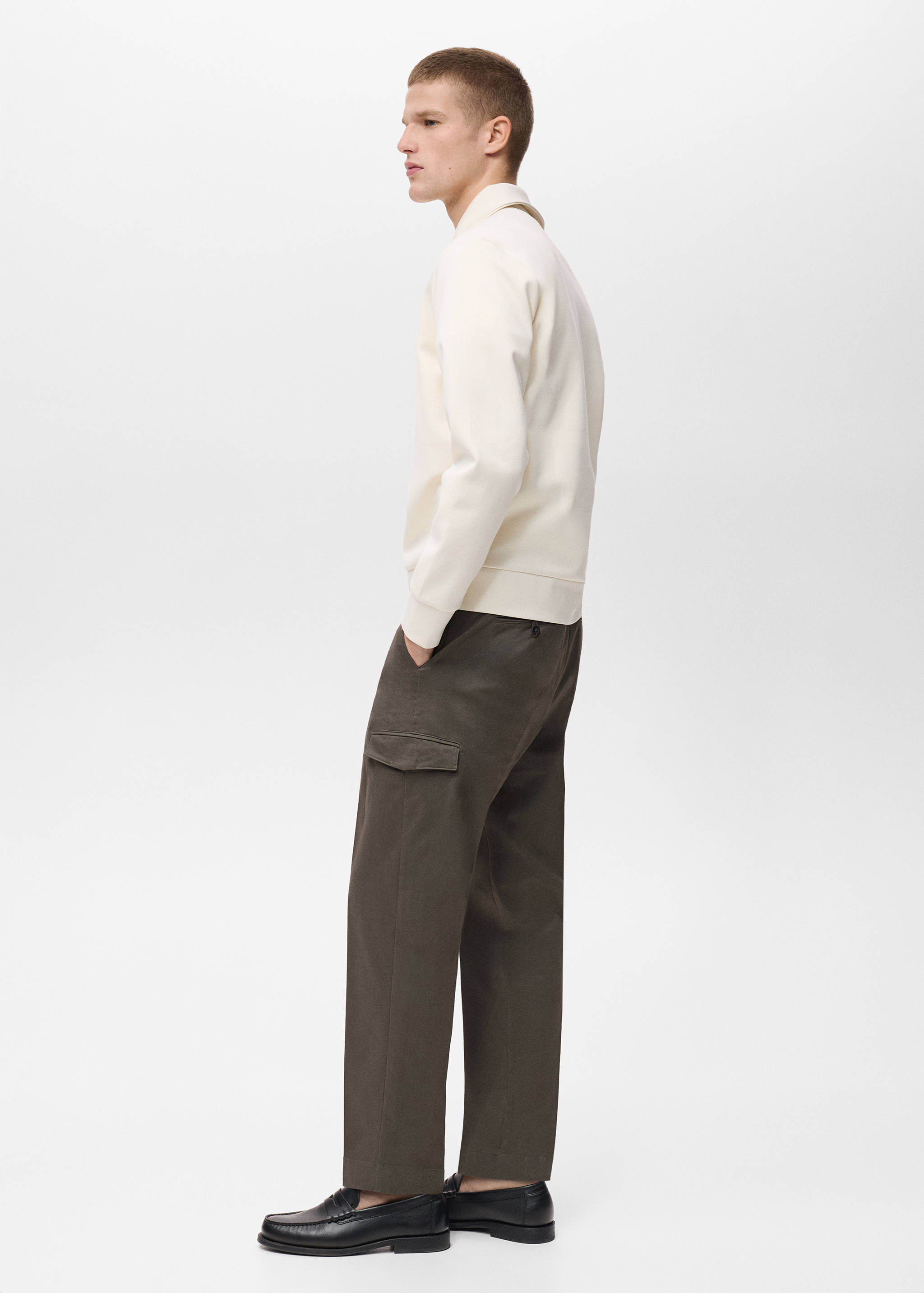 Regular fit cotton cargo trousers - Details of the article 2