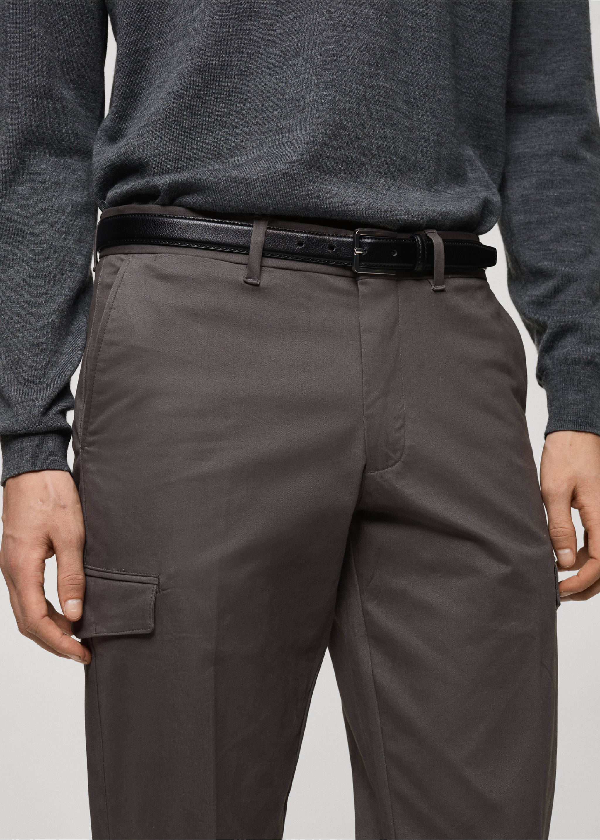 Regular fit cotton cargo trousers - Details of the article 1, Grey. Ref: 87030580-00.