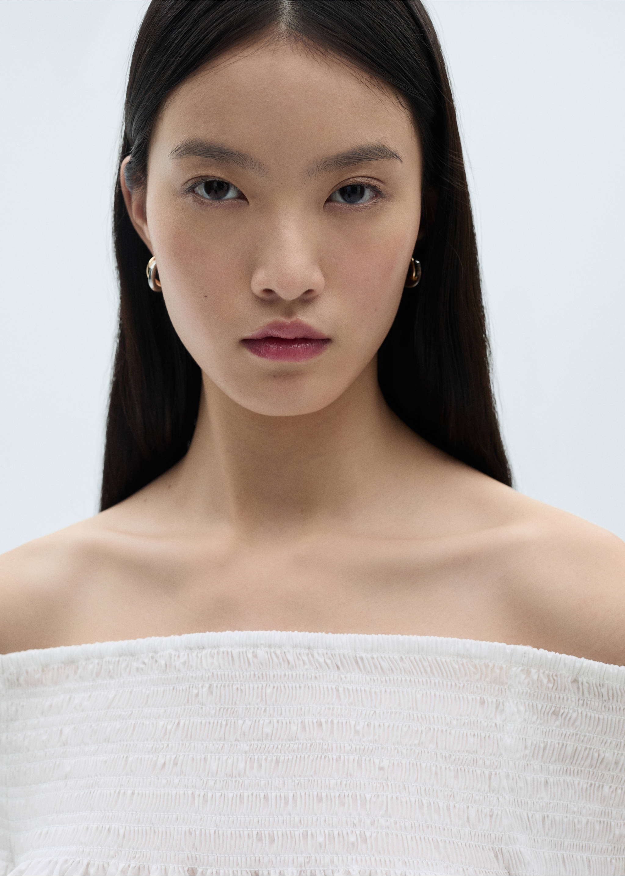 Gathered off-the-shoulder blouse - Details of the article 1, White. Ref: 87030583-00.