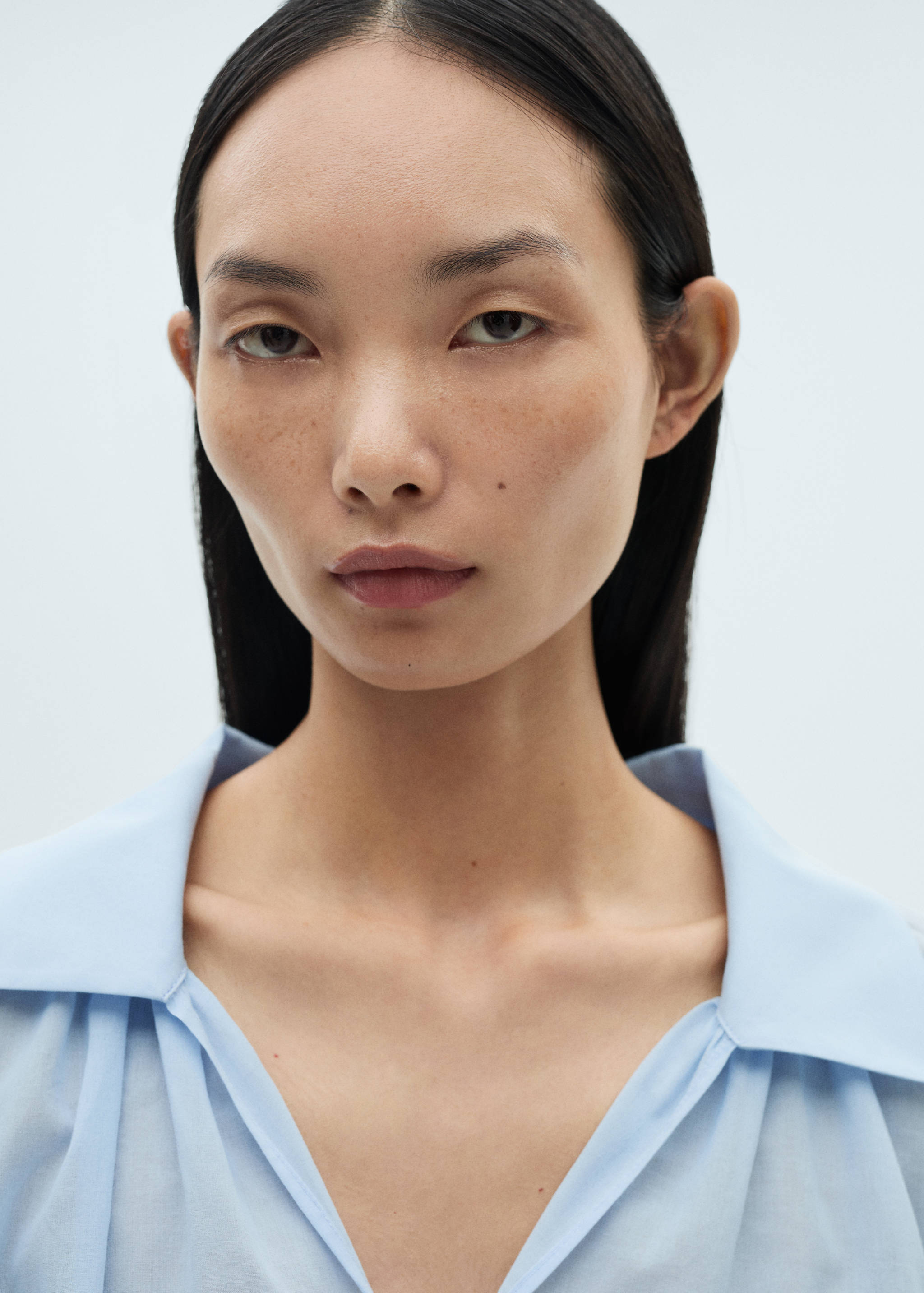 Puffed sleeves cotton blouse - Details of the article 1