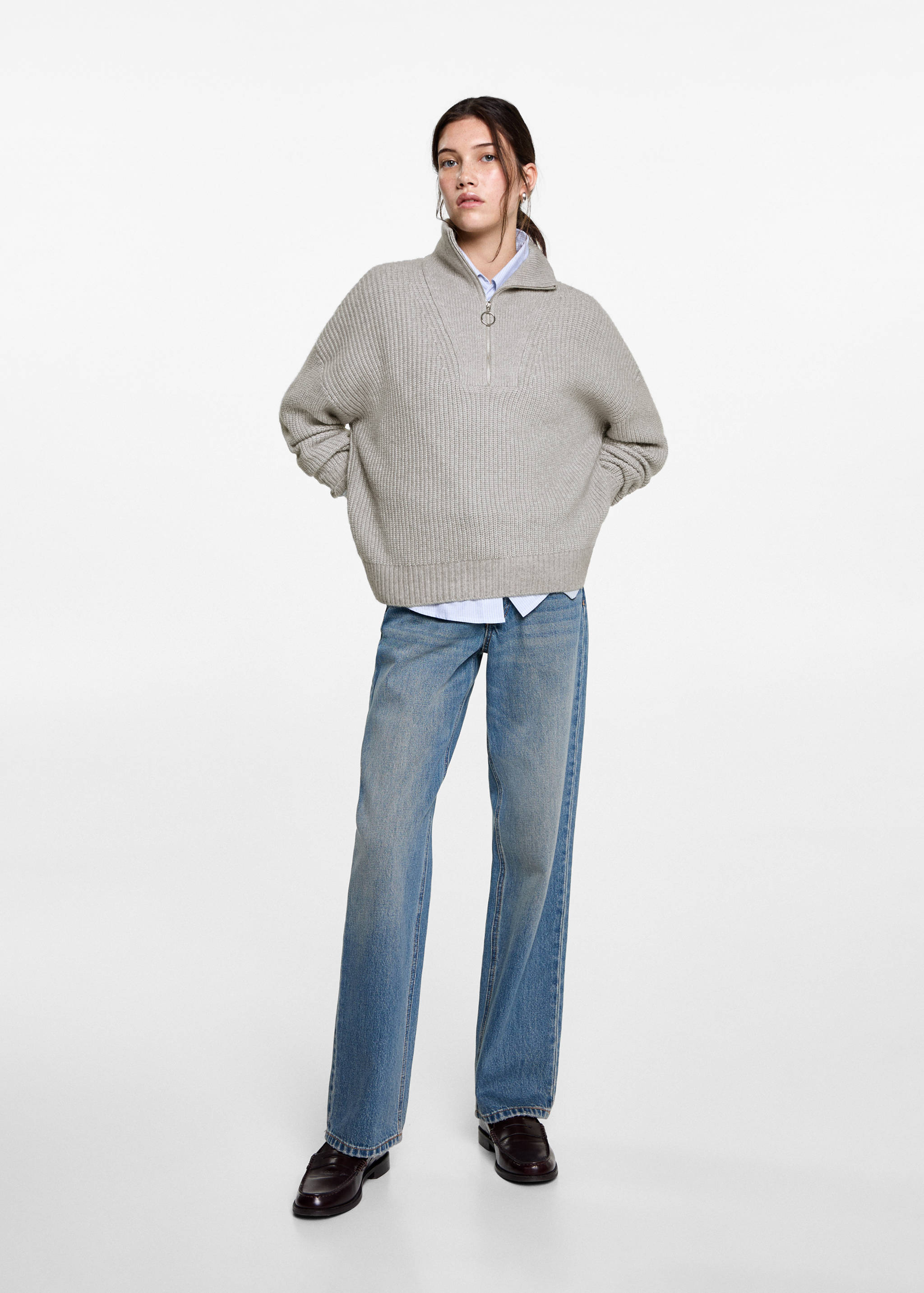 Button-neck lace blouse - General plane