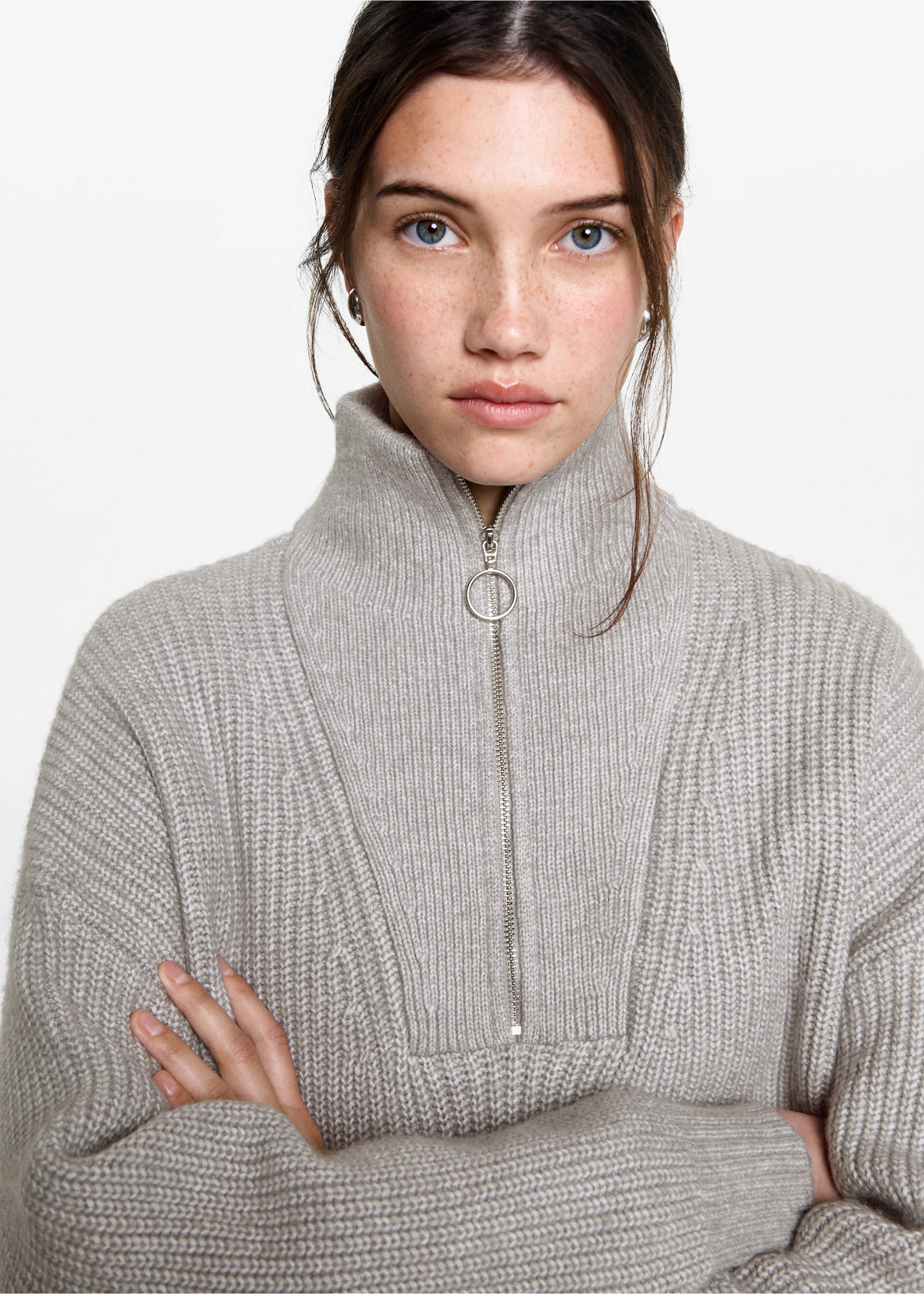 Button-neck lace blouse - Details of the article 1, Grey. Ref: 87030593-00.