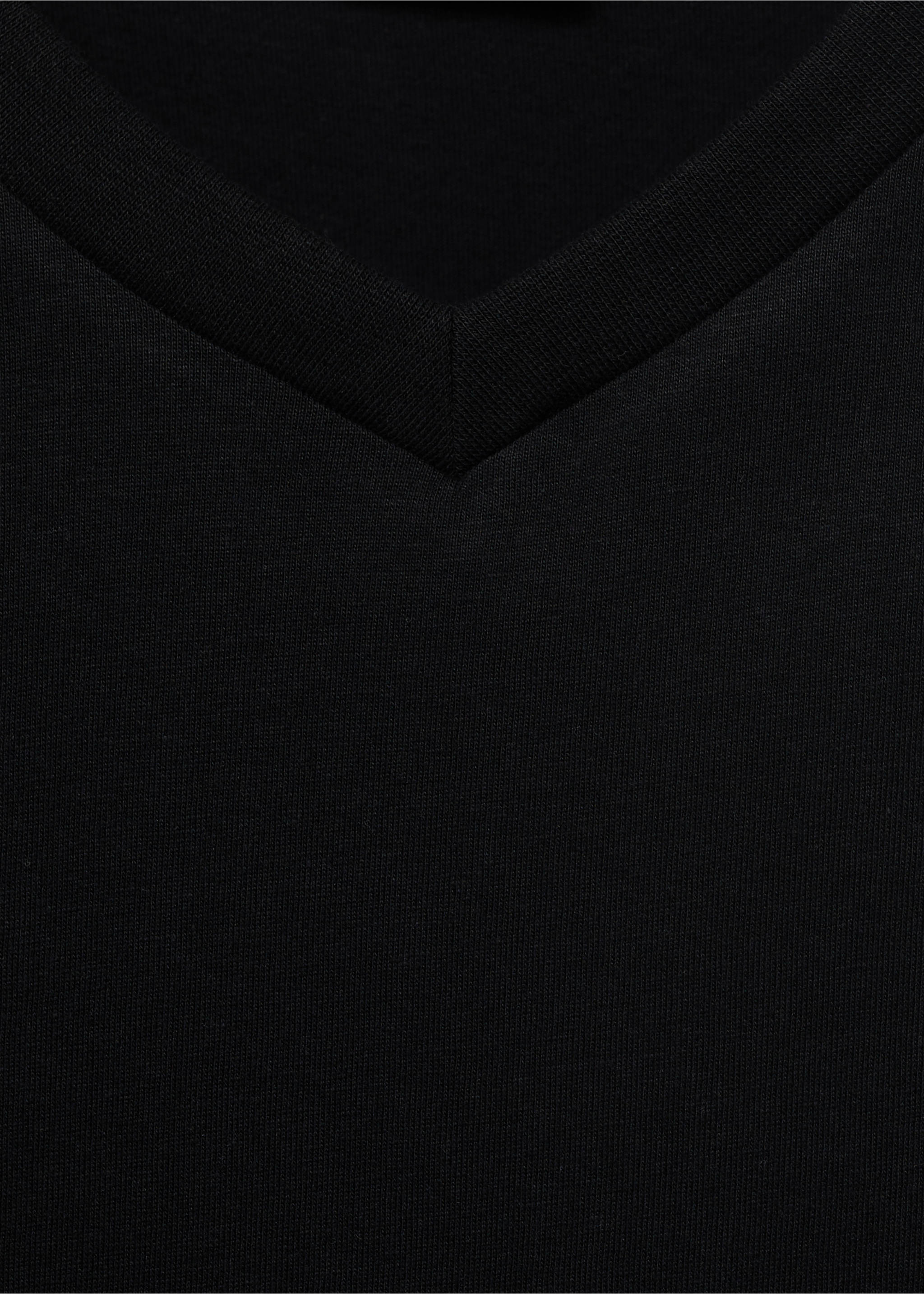 T-Shirt mit V-Ausschnitt, Slim Fit, 100% Baumwolle - Detail des Artikels 8, Schwarz. Ref: 87030599-00.