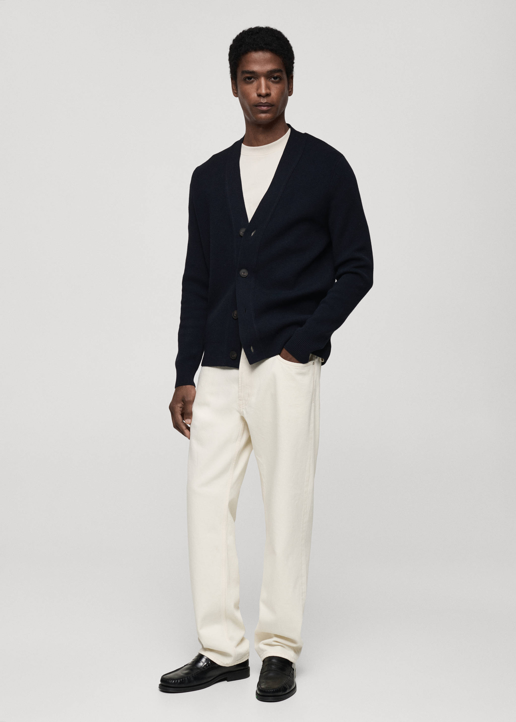 Cárdigan punto botones - Plano general