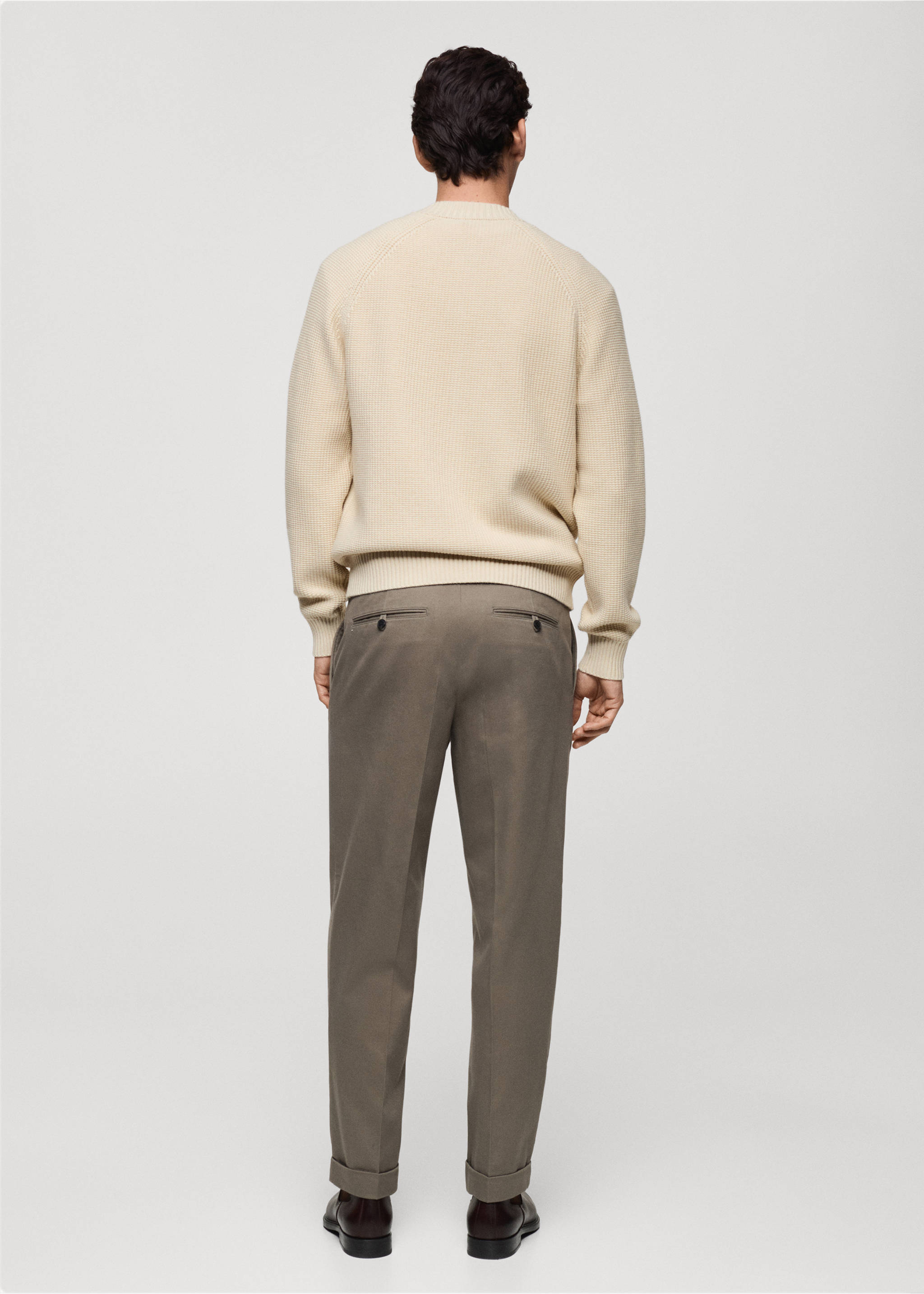 Structured knitted cardigan with zip - Reverse of the article, Sand. Ref: 87030601-00.