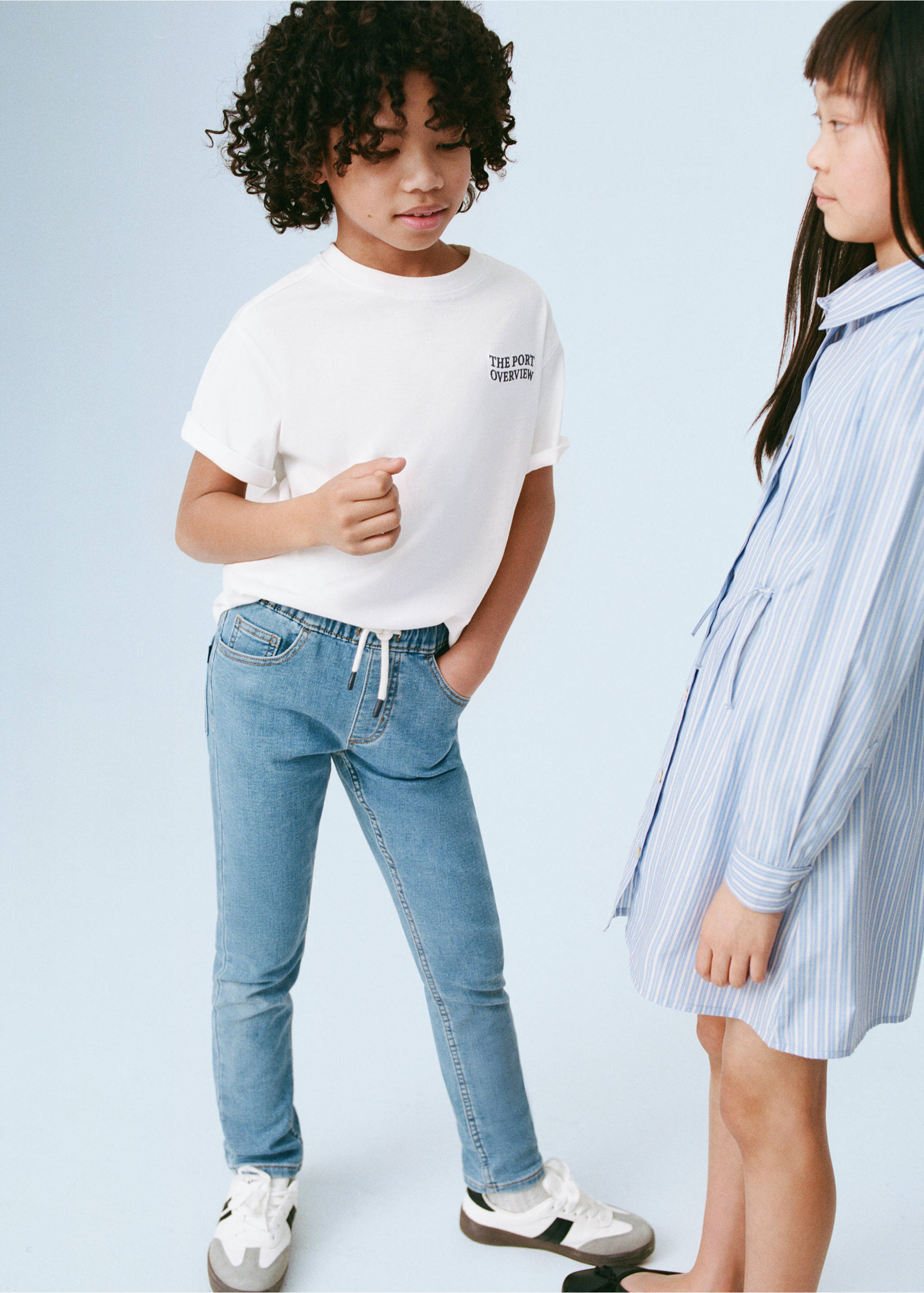 Drawstring waist jeans - Details of the article 5, Medium Blue. Ref: 87030622-00.