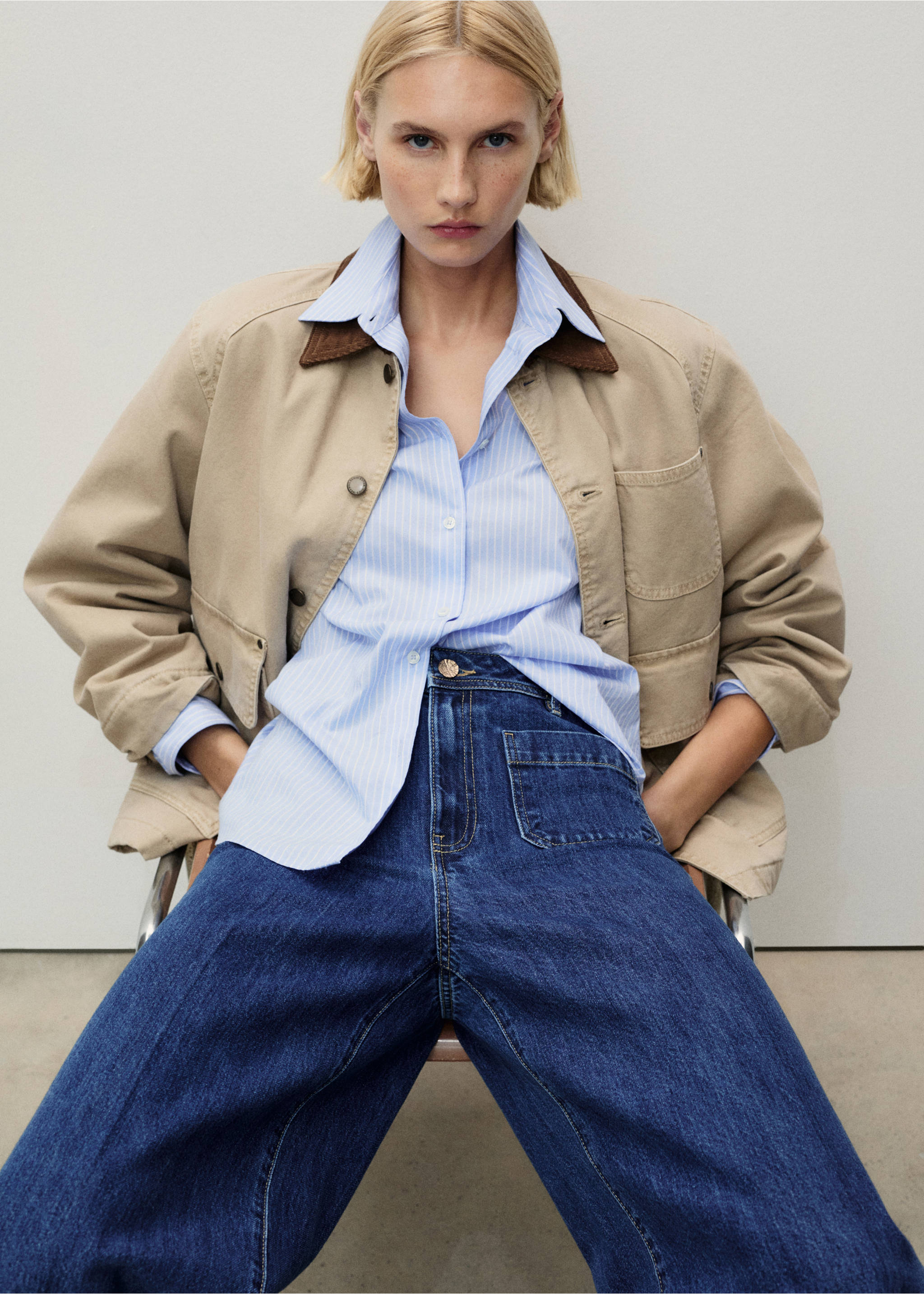 Wide leg jeans with pockets - Details of the article 1, Dark Blue. Ref: 87030636-00.