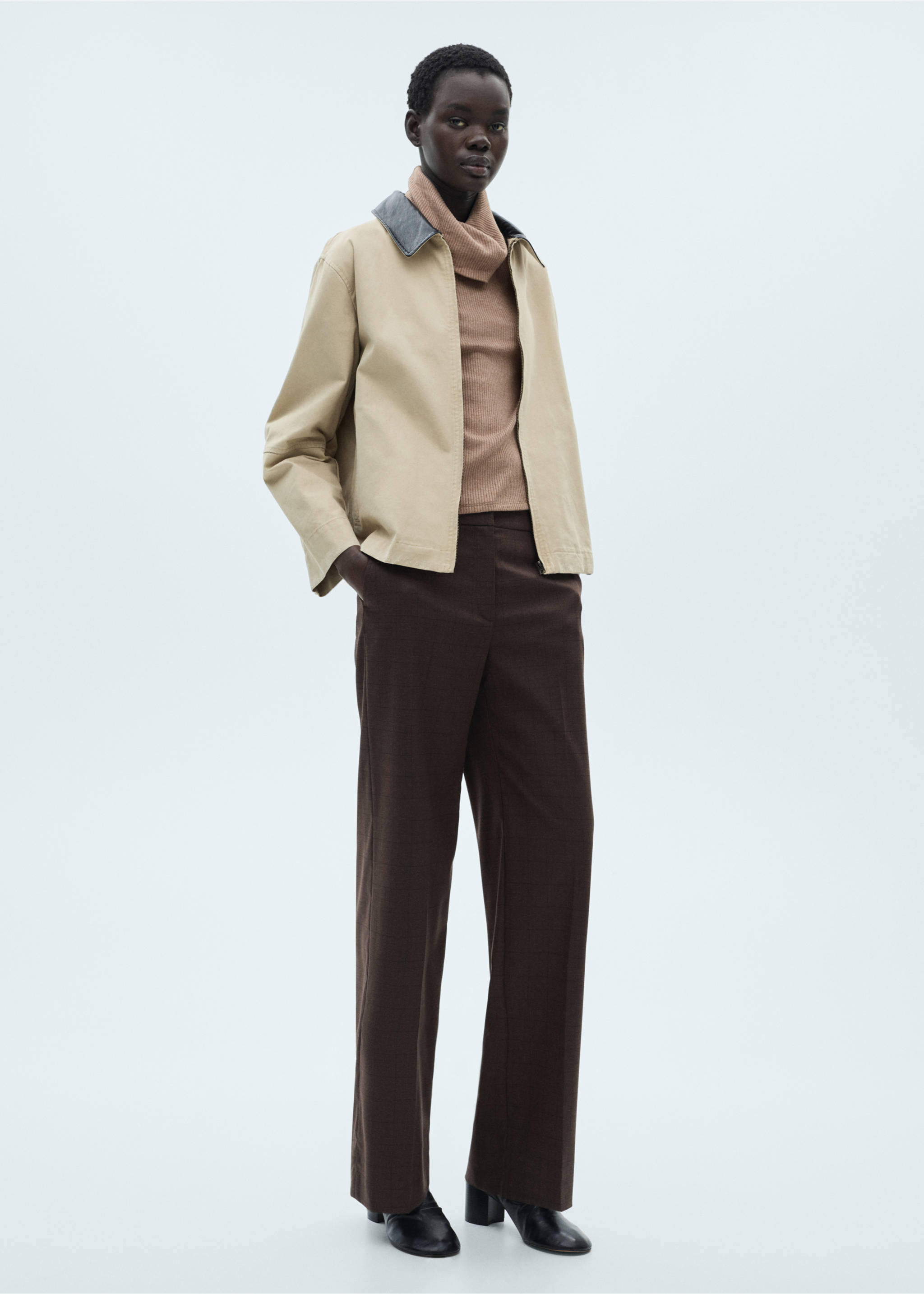 Turtle neck ribbed t-shirt - General plane, Brown. Ref: 87030639-00.