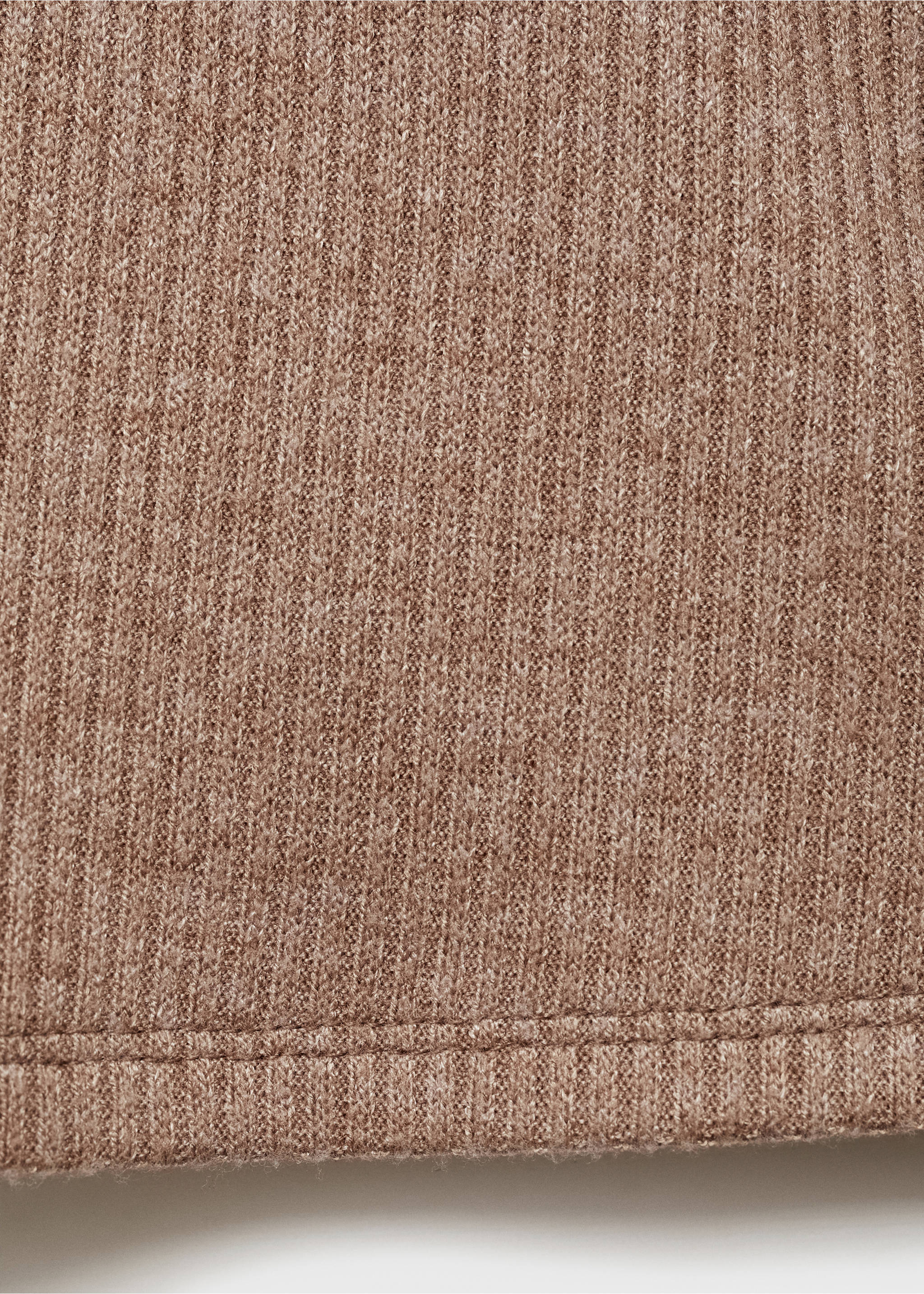 Turtle neck ribbed t-shirt - Details of the article 0, Brown. Ref: 87030639-00.