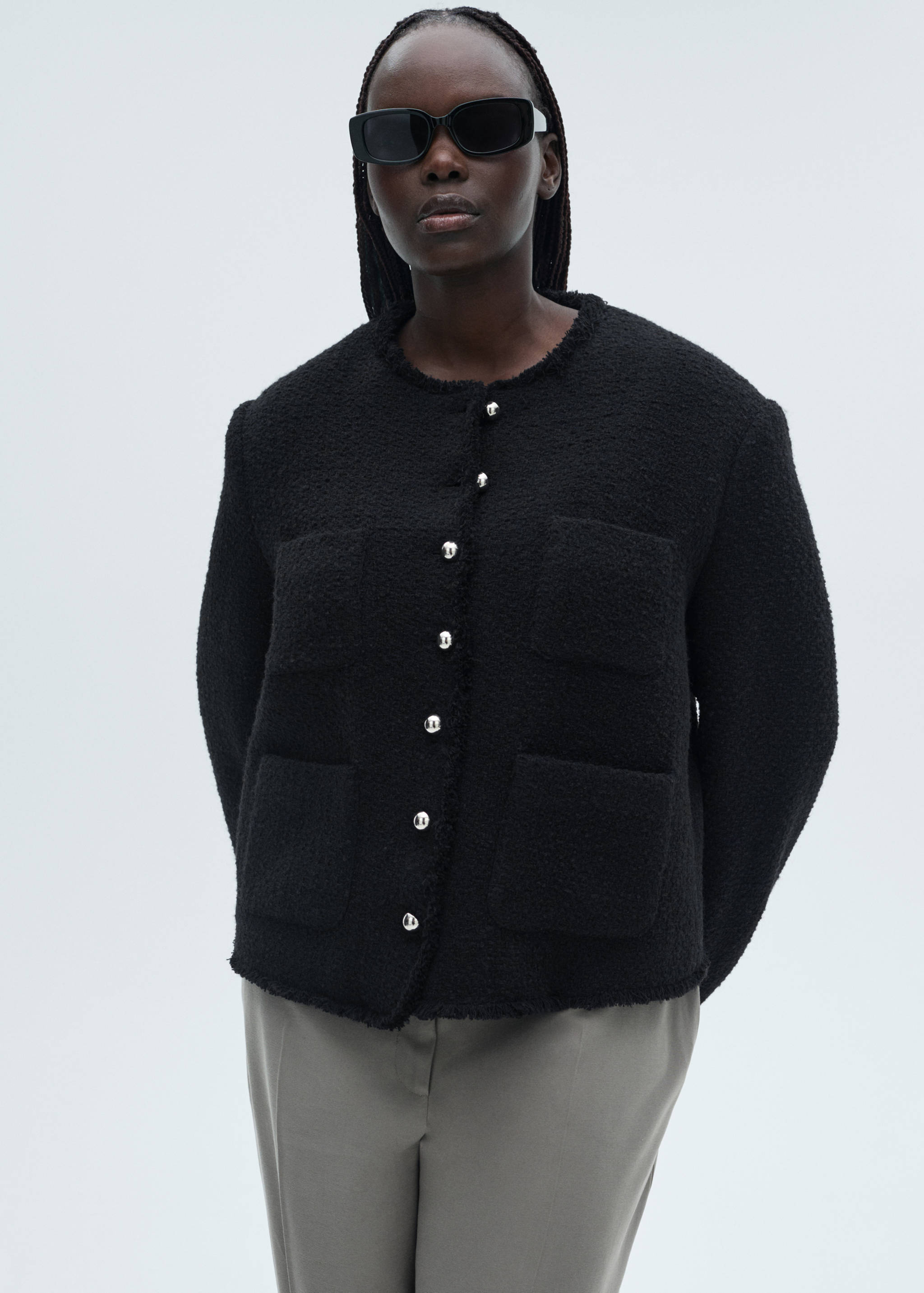 Tweed jacket with jewel buttons - Details of the article 5