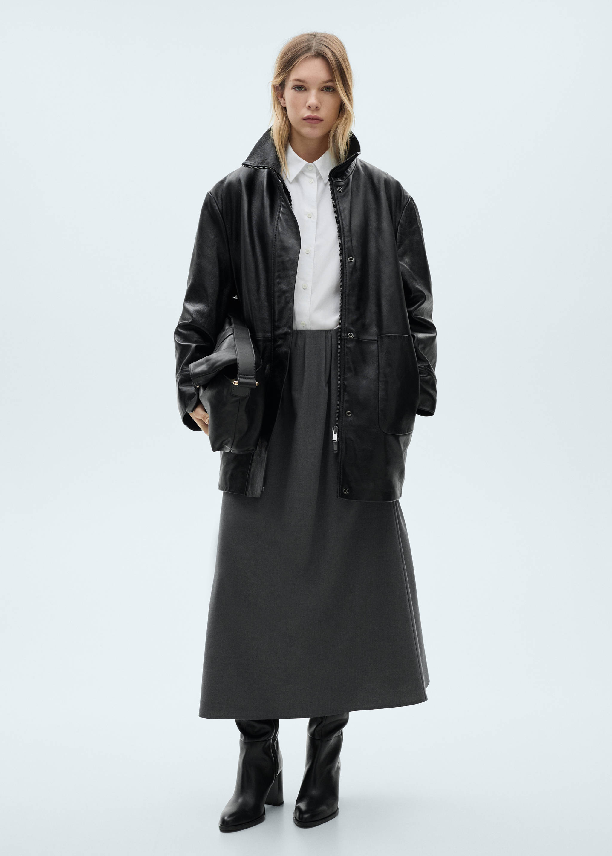 A-line pleated skirt - General plane