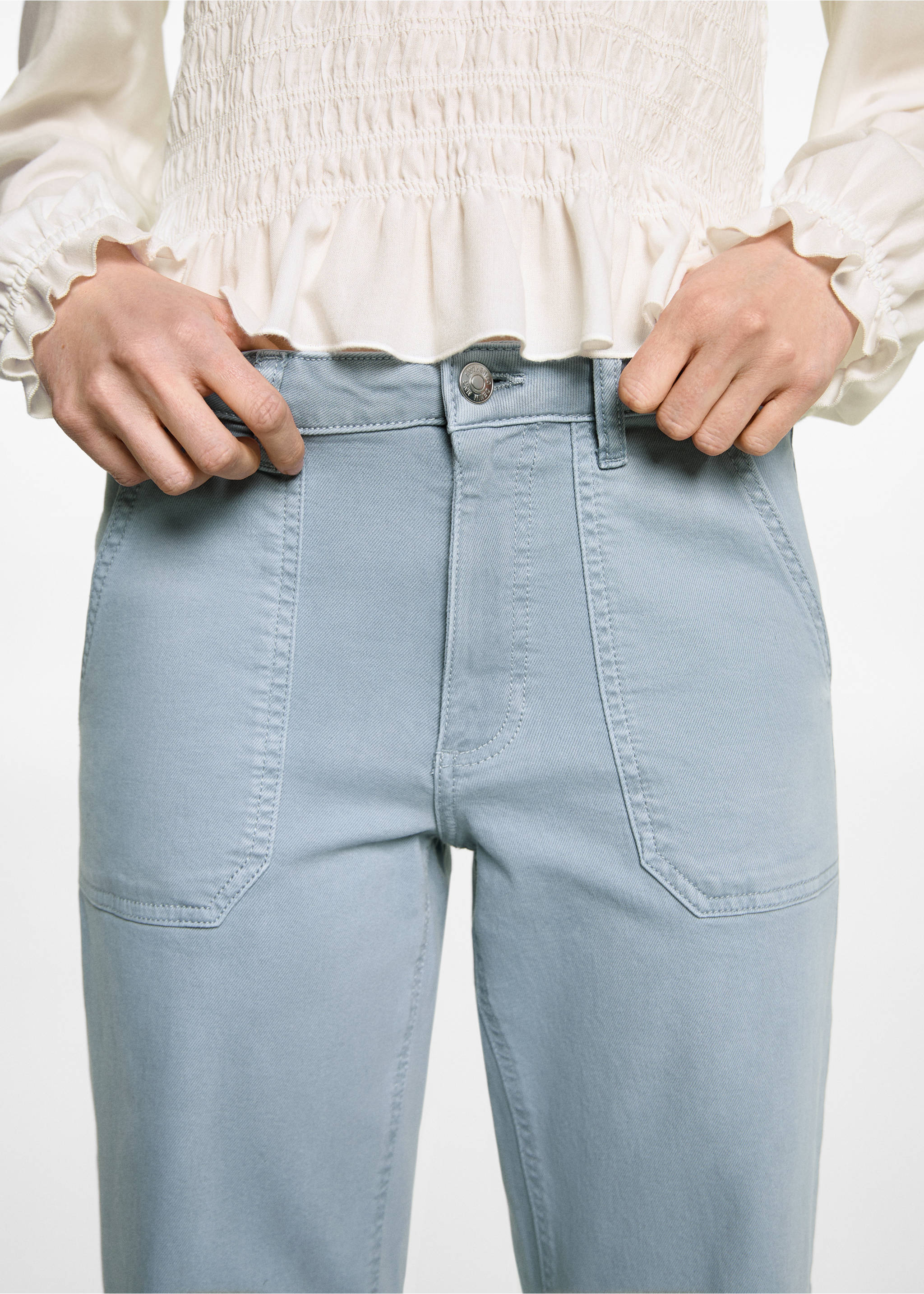 Culotte jeans with pockets - Details of the article 2, Blue. Ref: 87031047-00.