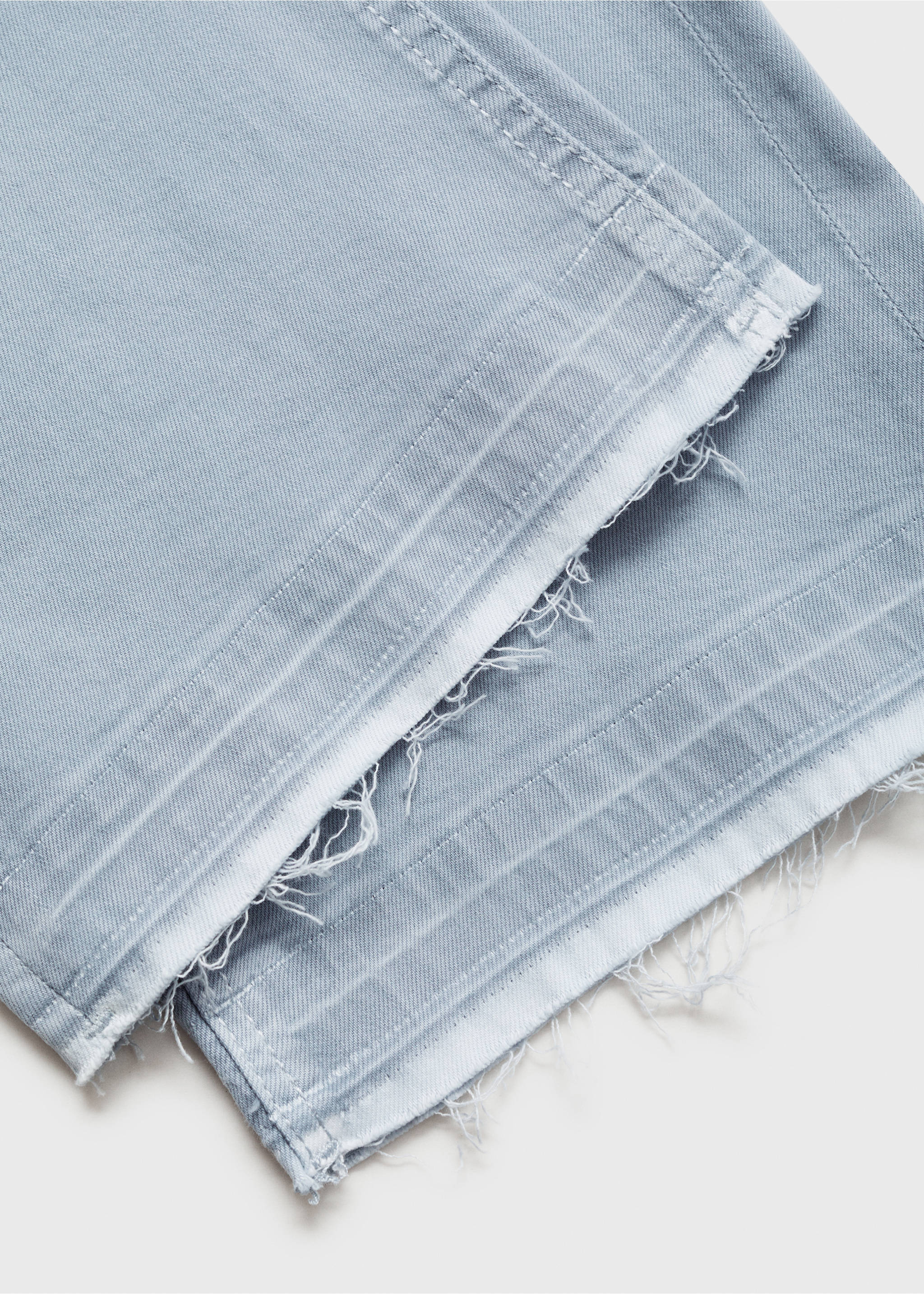 Culotte jeans with pockets - Details of the article 0, Blue. Ref: 87031047-00.