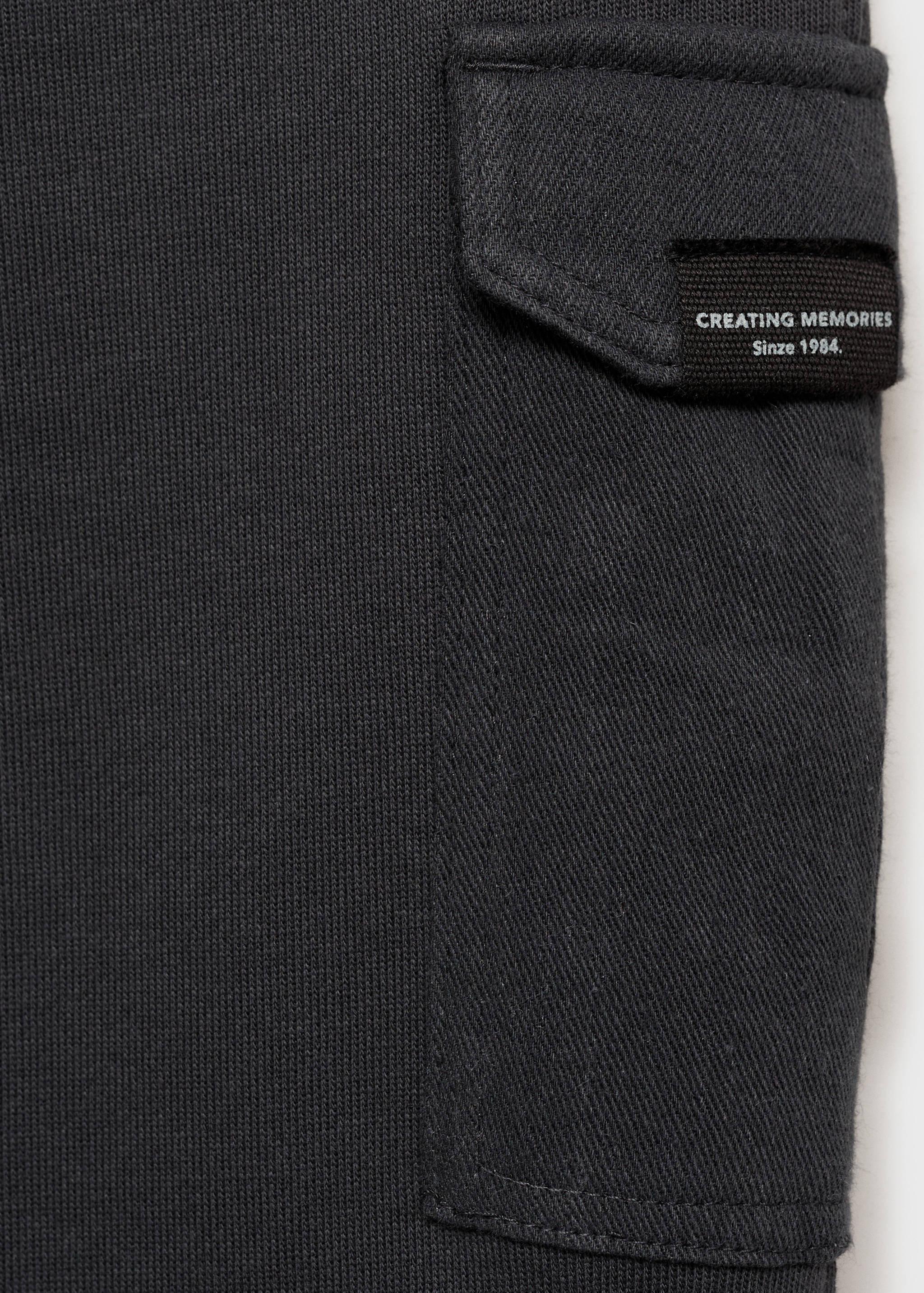 Cargo jogger trousers - Details of the article 0