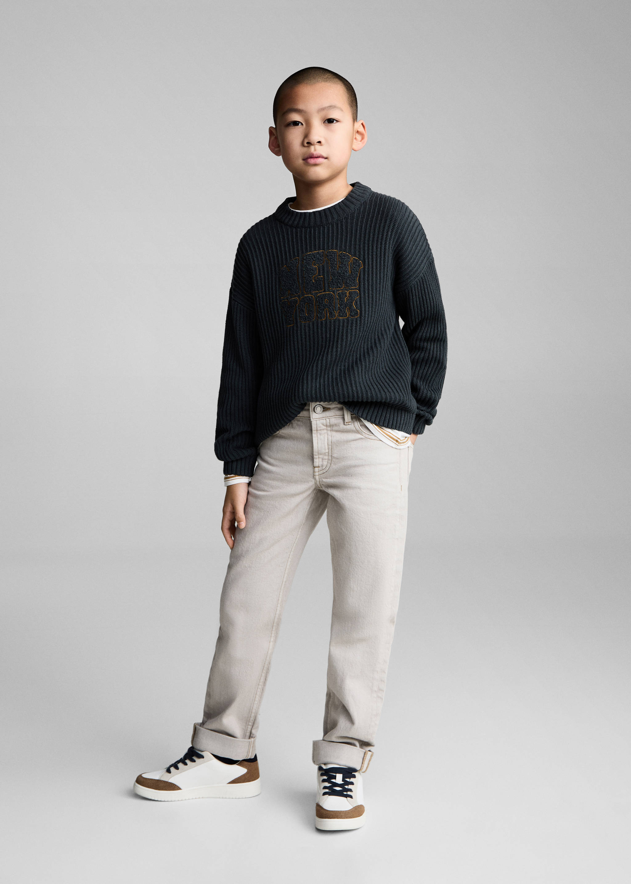 Message knitted sweater - General plane