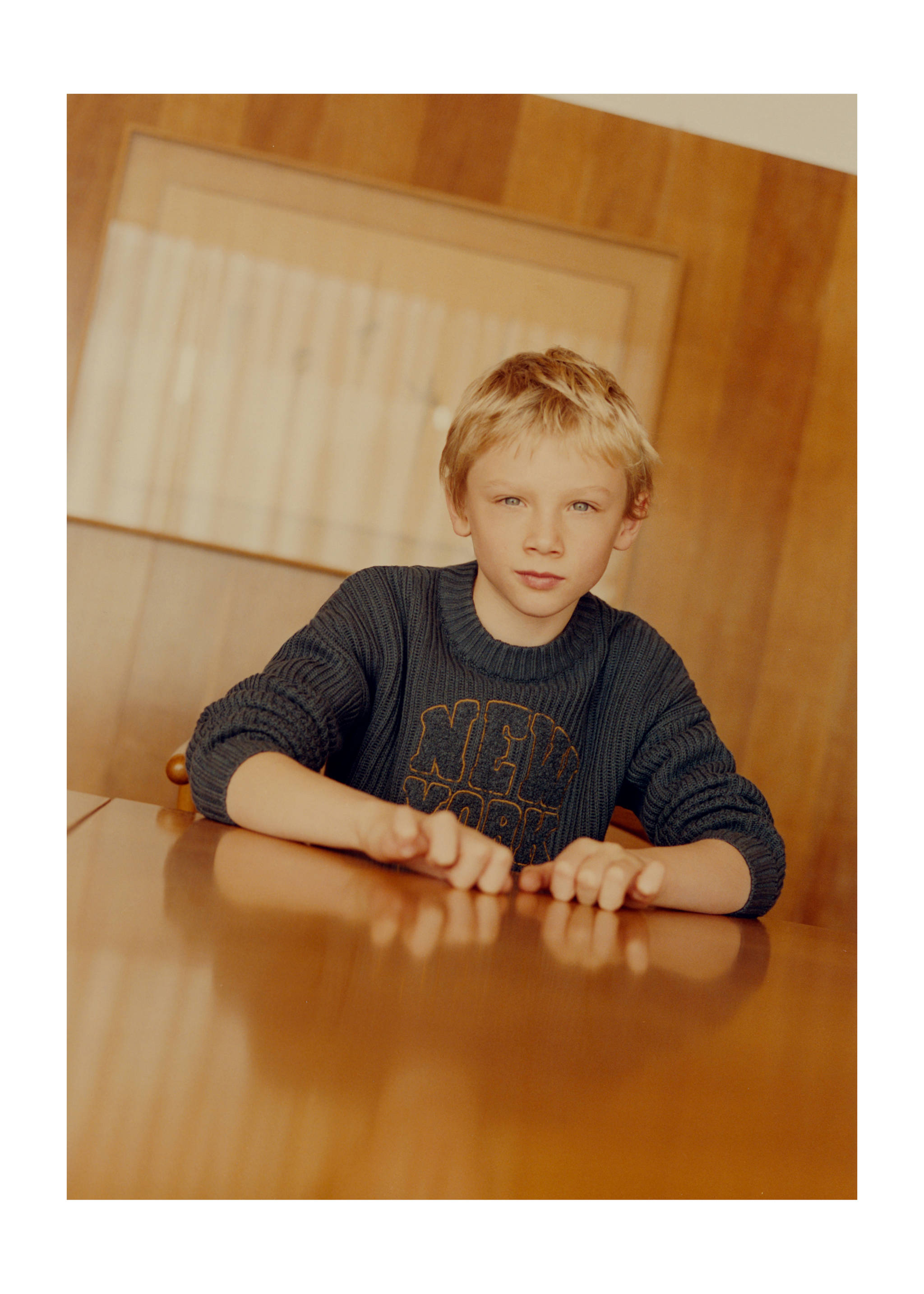 Dzianinowy sweter z napisem - Szczegóły artykułu 5, Ciemnoniebieski. Ref: 87031053-00.