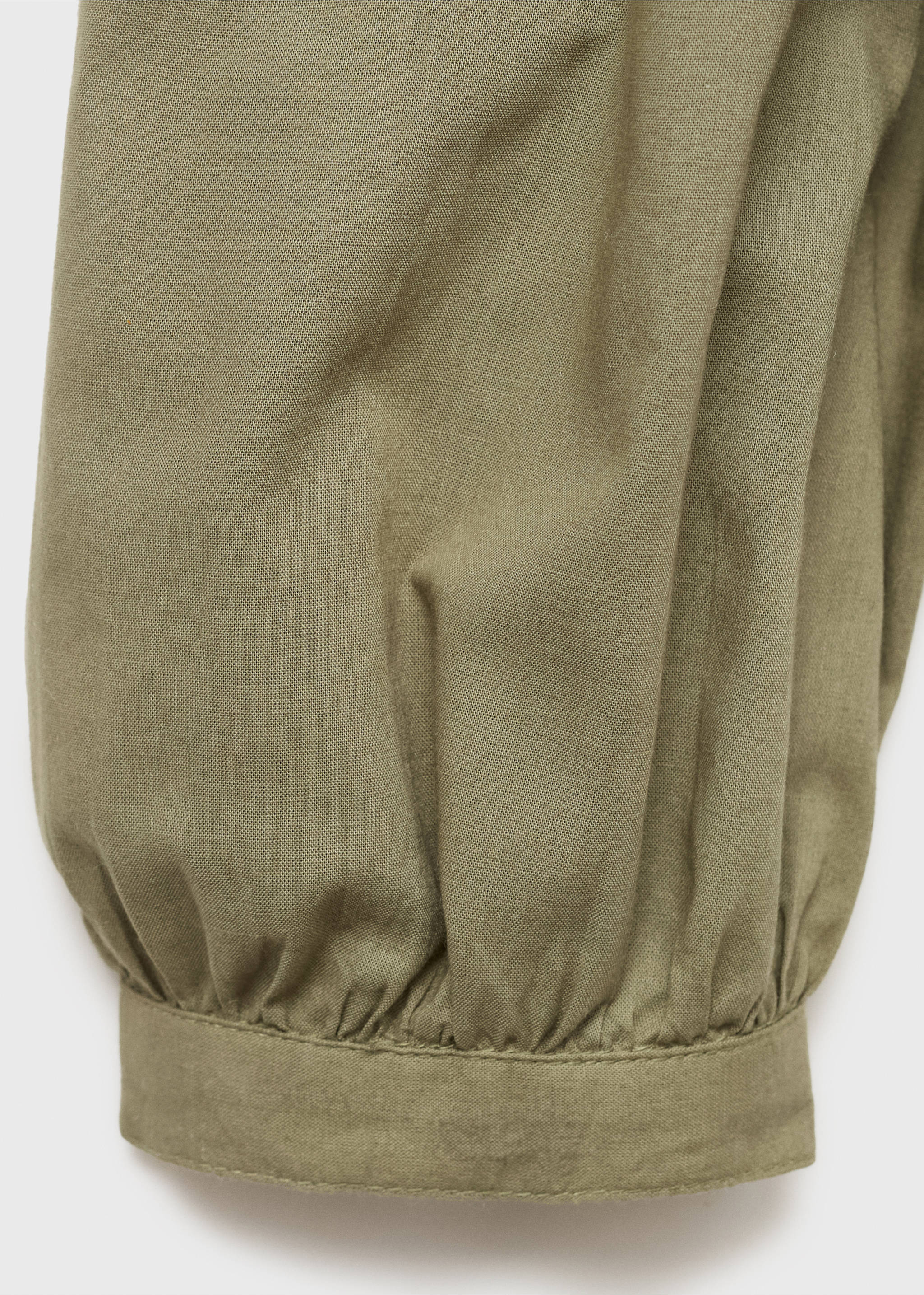 Blusa volantes - Detalle del artículo 0, Khaki. Ref: 87031519-00.
