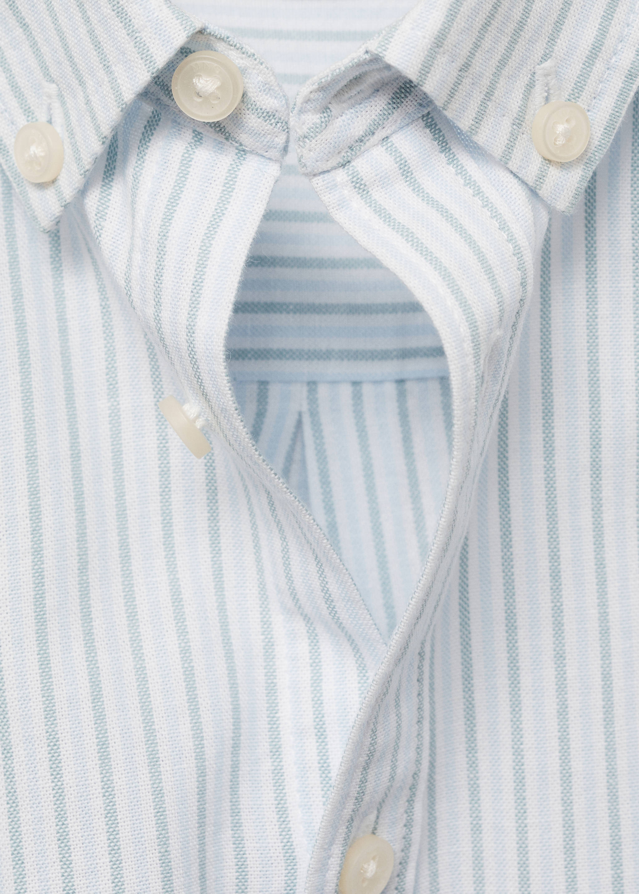 100% cotton Oxford striped shirt - Details of the article 8