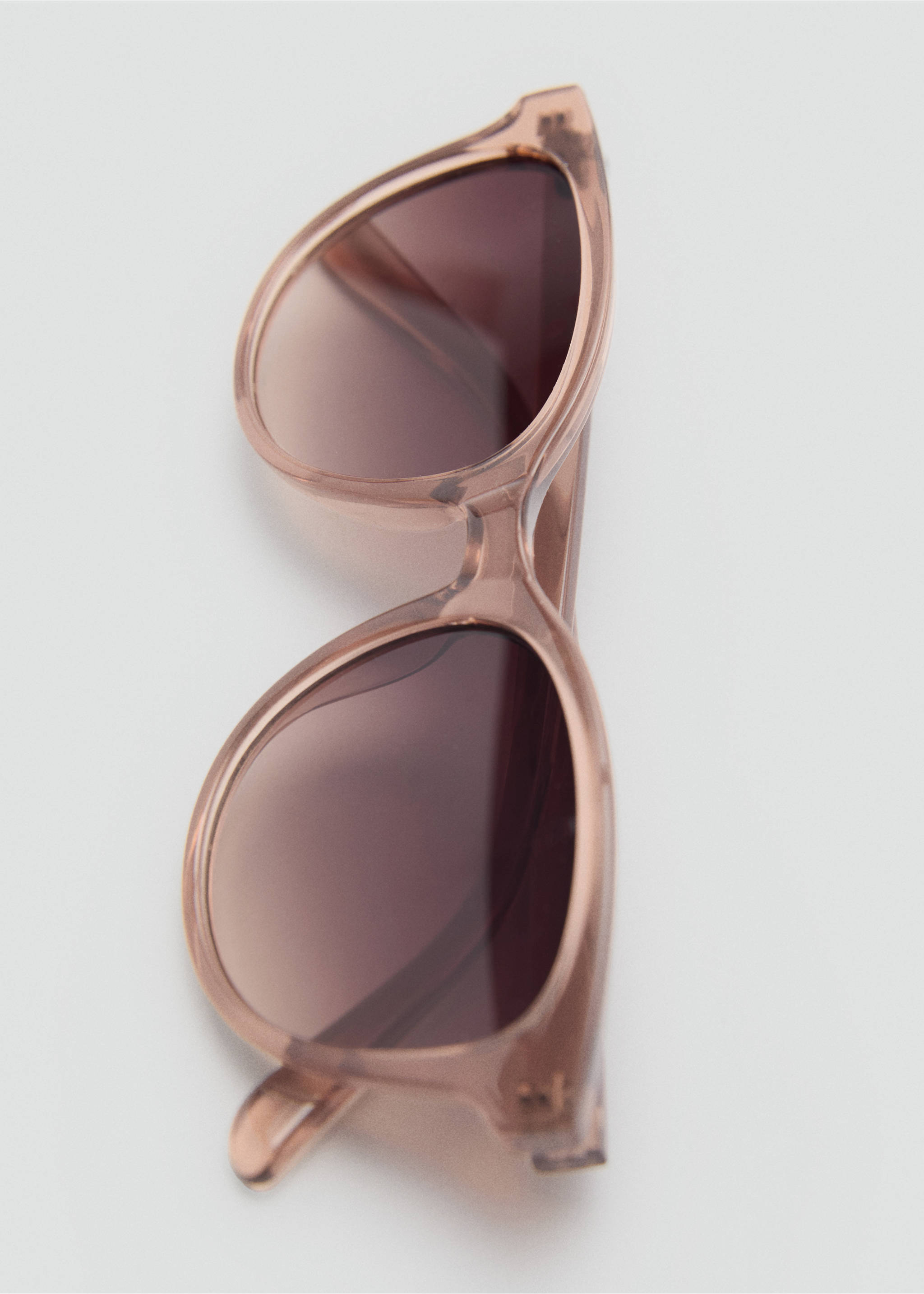 Resin frame sunglasses - Details of the article 2, Peach. Ref: 87032536-00.