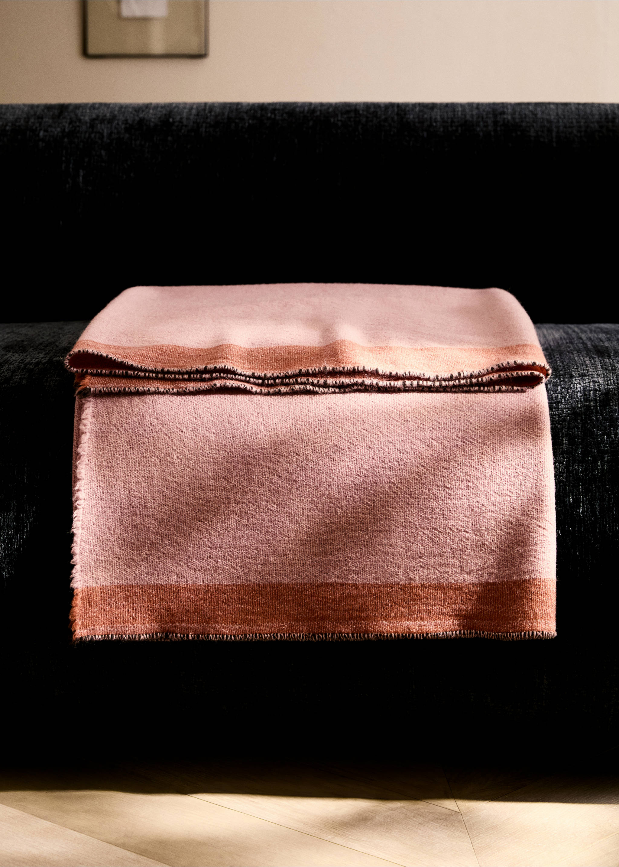 Manta 100% lana raya contraste - Plano general, Rosa. Ref: 87032895-00.