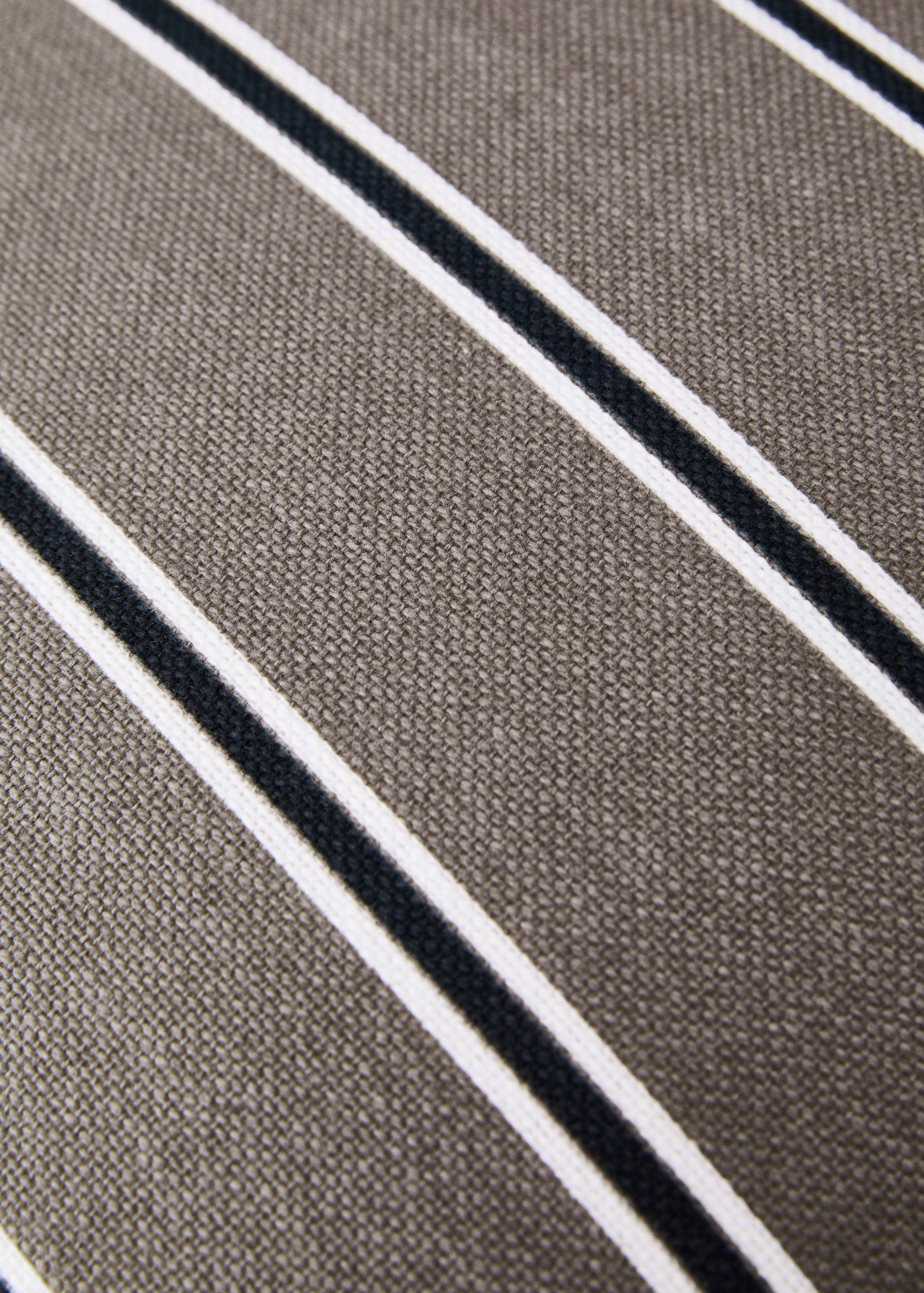 Housse de coussin surpiqûre rayures fines 45x45 cm - Détail de l'article 4