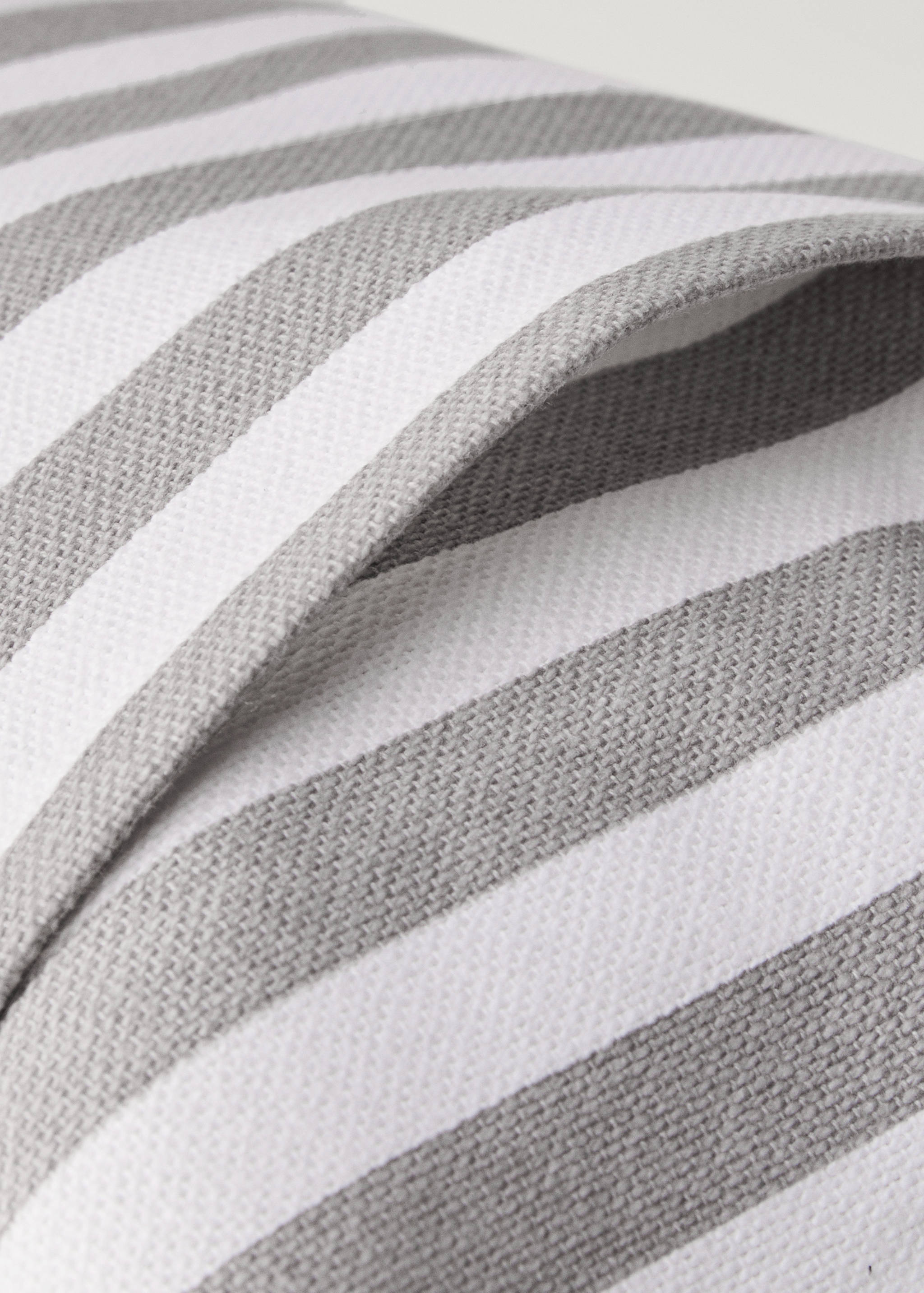 Stripe-print cushion cover 30x50 cm - Details of the article 1