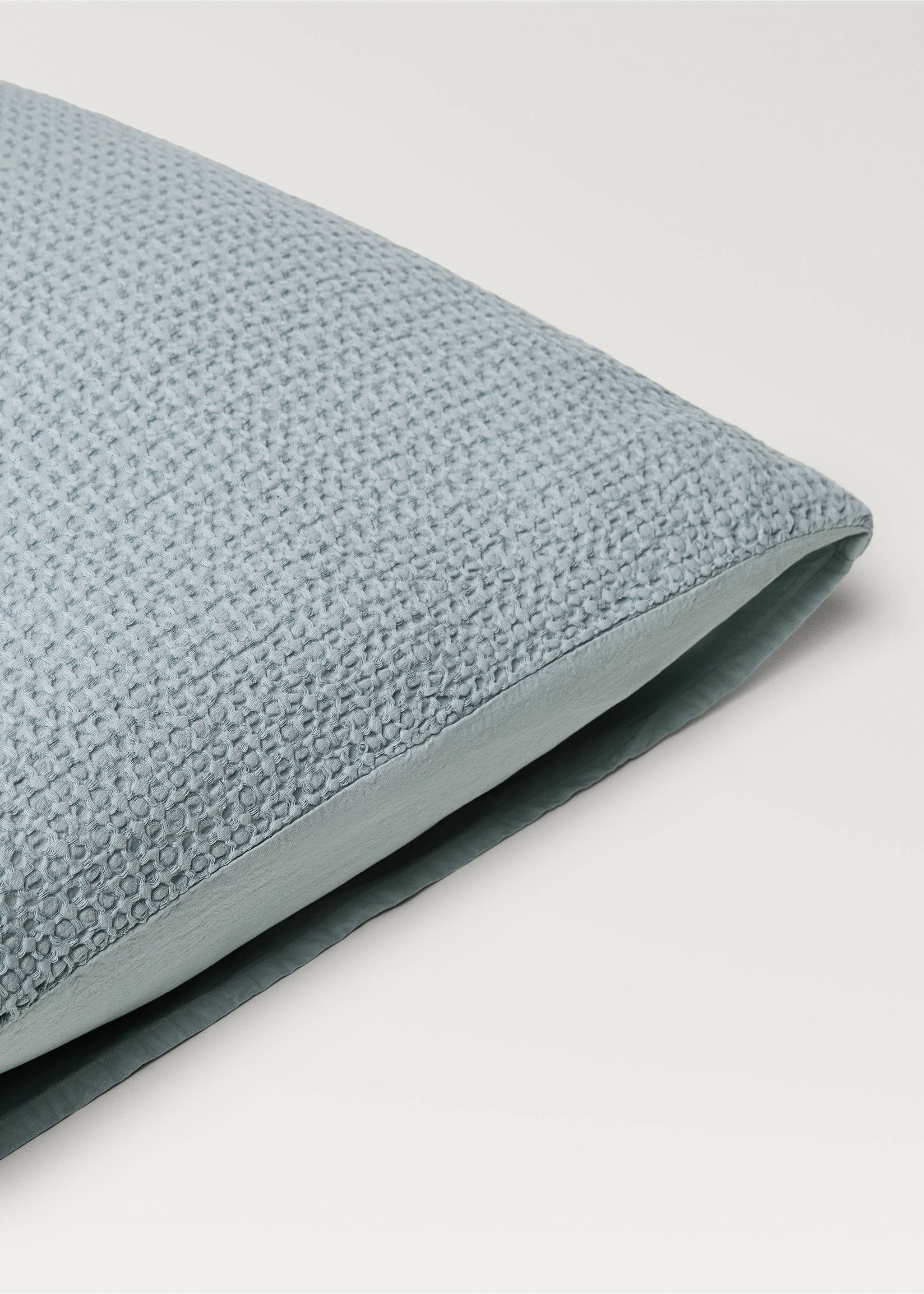 Deux taies d'oreiller en percale de coton gaufré 50x75 cm - Détail de l'article 1, Vert d´eau. Ref: 87032929-00.