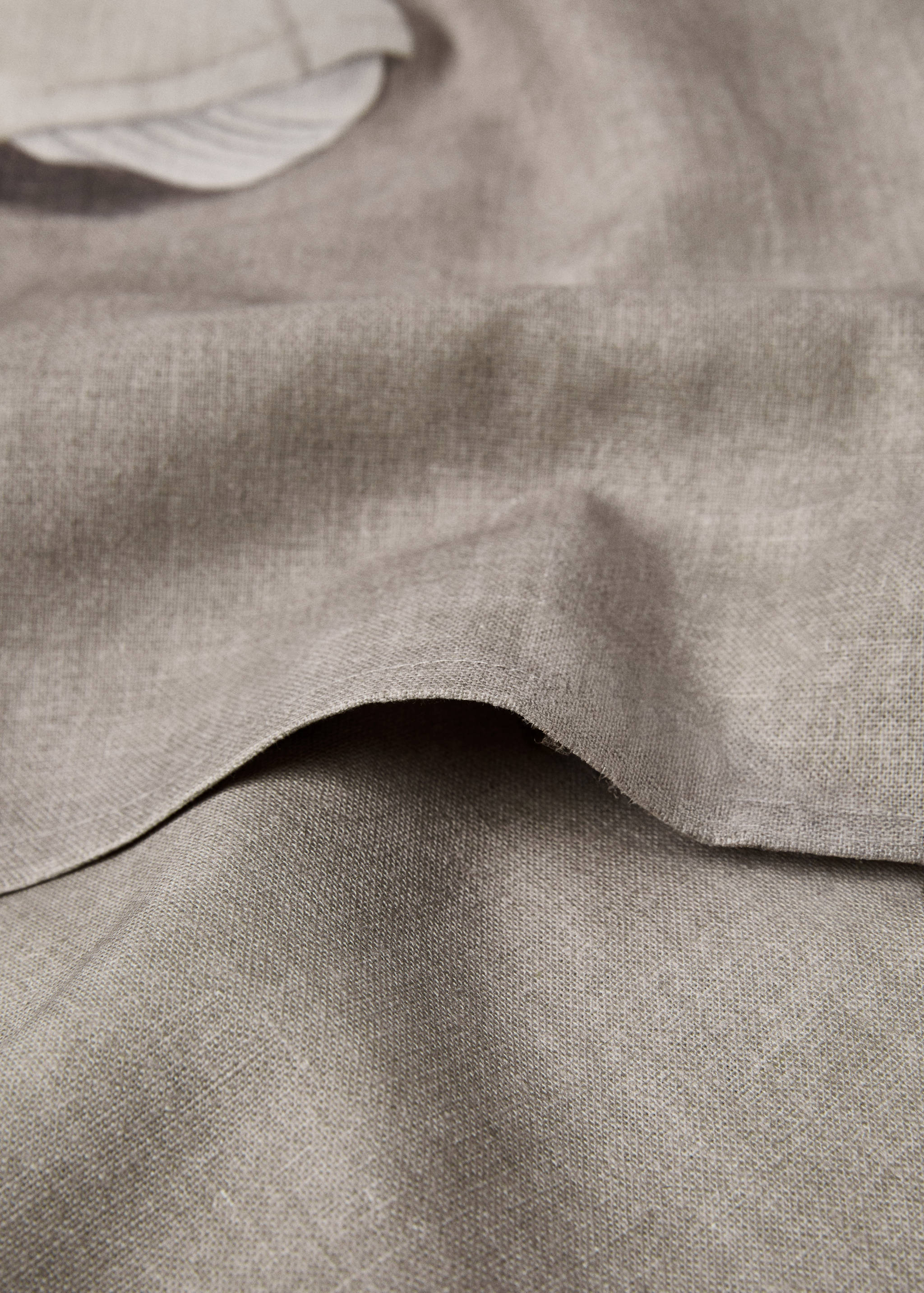 Tischdecke aus Leinen und Baumwolle mit Geschirr-Print für 8 bis 10 Tischgäste - Detail des Artikels 1