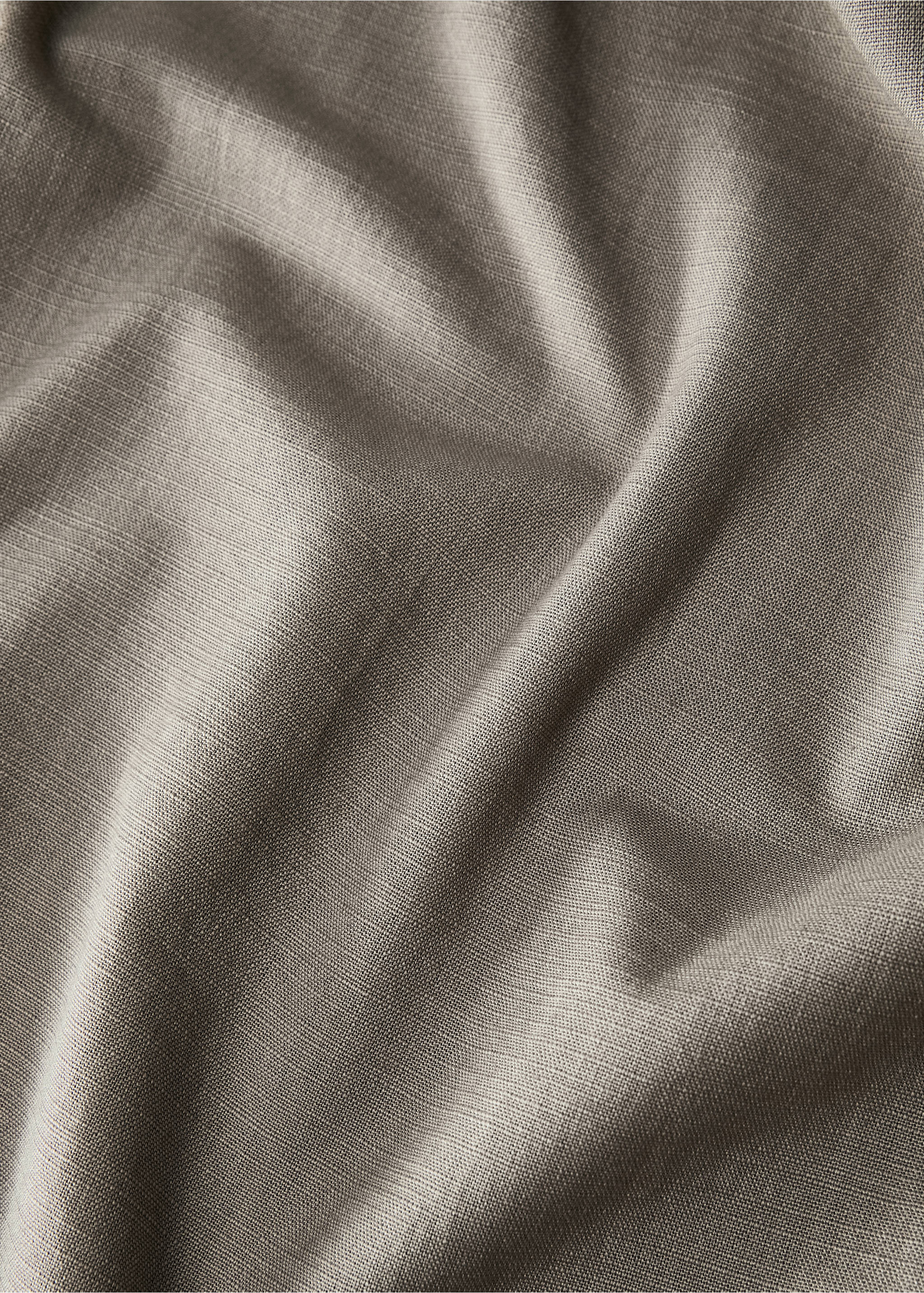 Cotton vanilla tablecloth for 8 to 10 diners - Details of the article 2, Medium Grey. Ref: 87032966-00.