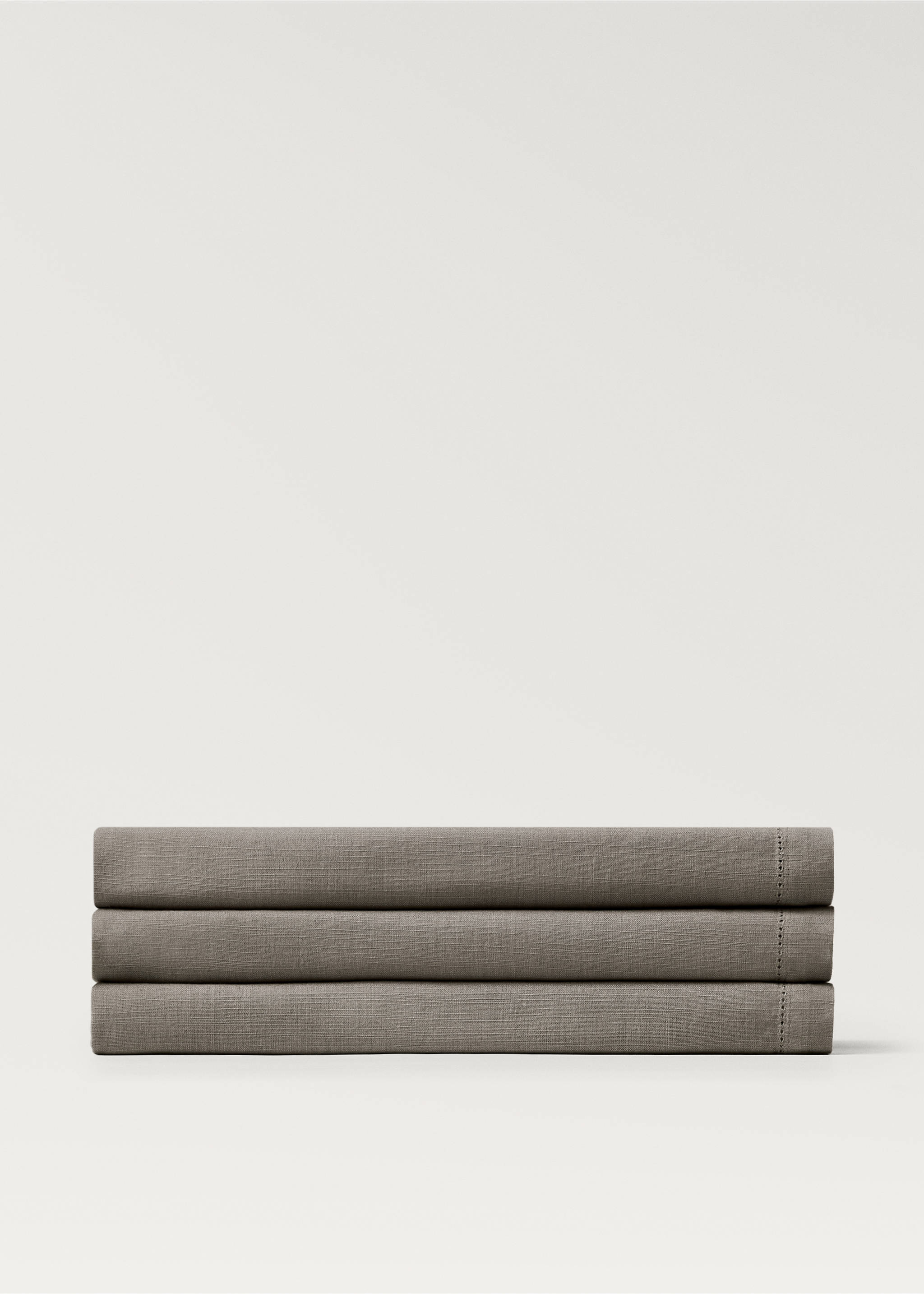 Cotton vanilla tablecloth for 8 to 10 diners - Article without model, Medium Grey. Ref: 87032966-00.