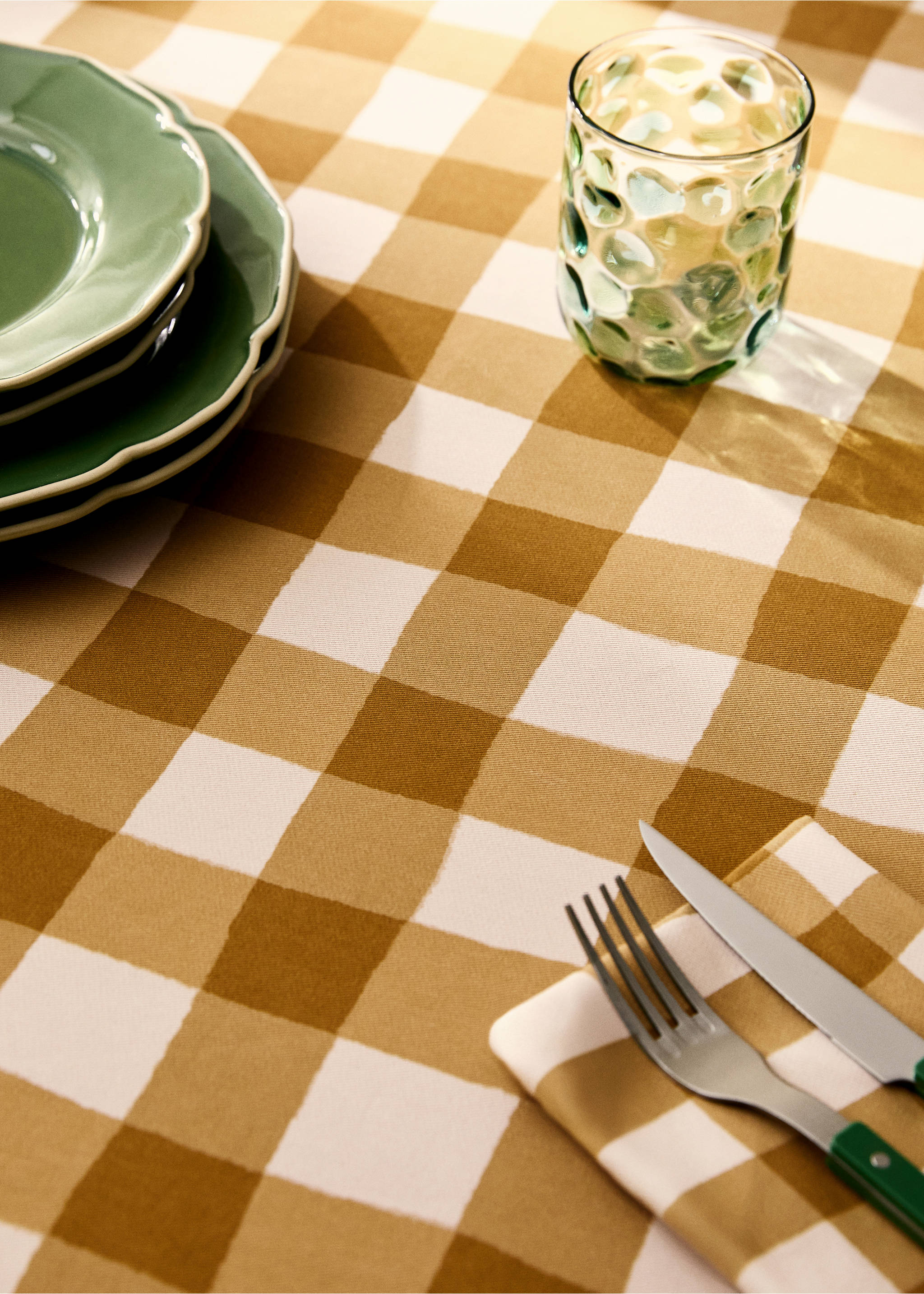 Karierte Baumwolltischdecke für 6 bis 8 Tischgäste - Detail des Artikels 7, Geranienrosa. Ref: 87032972-00.