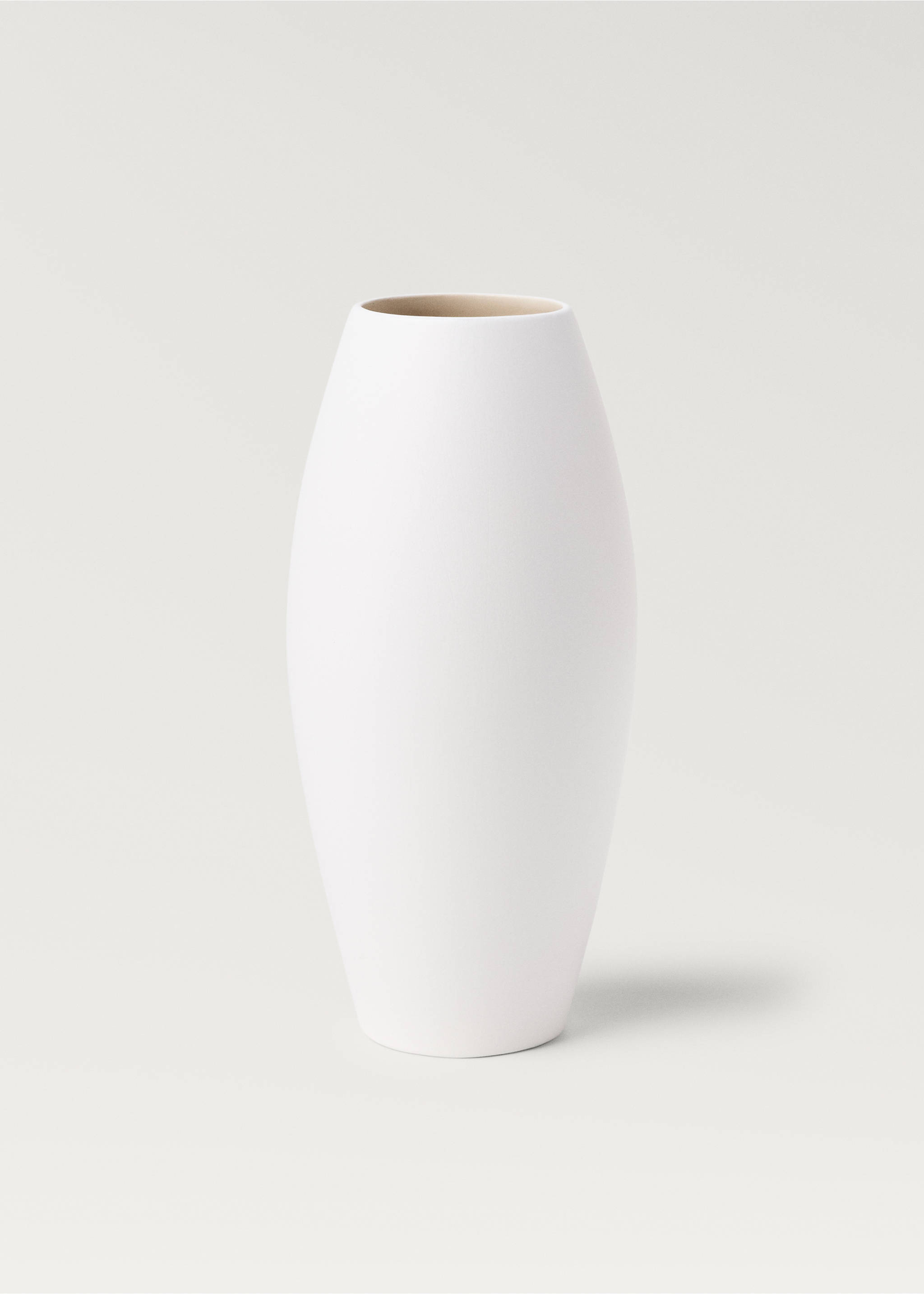 Small oval earthenware vase - Article without model, White. Ref: 87032975-00.