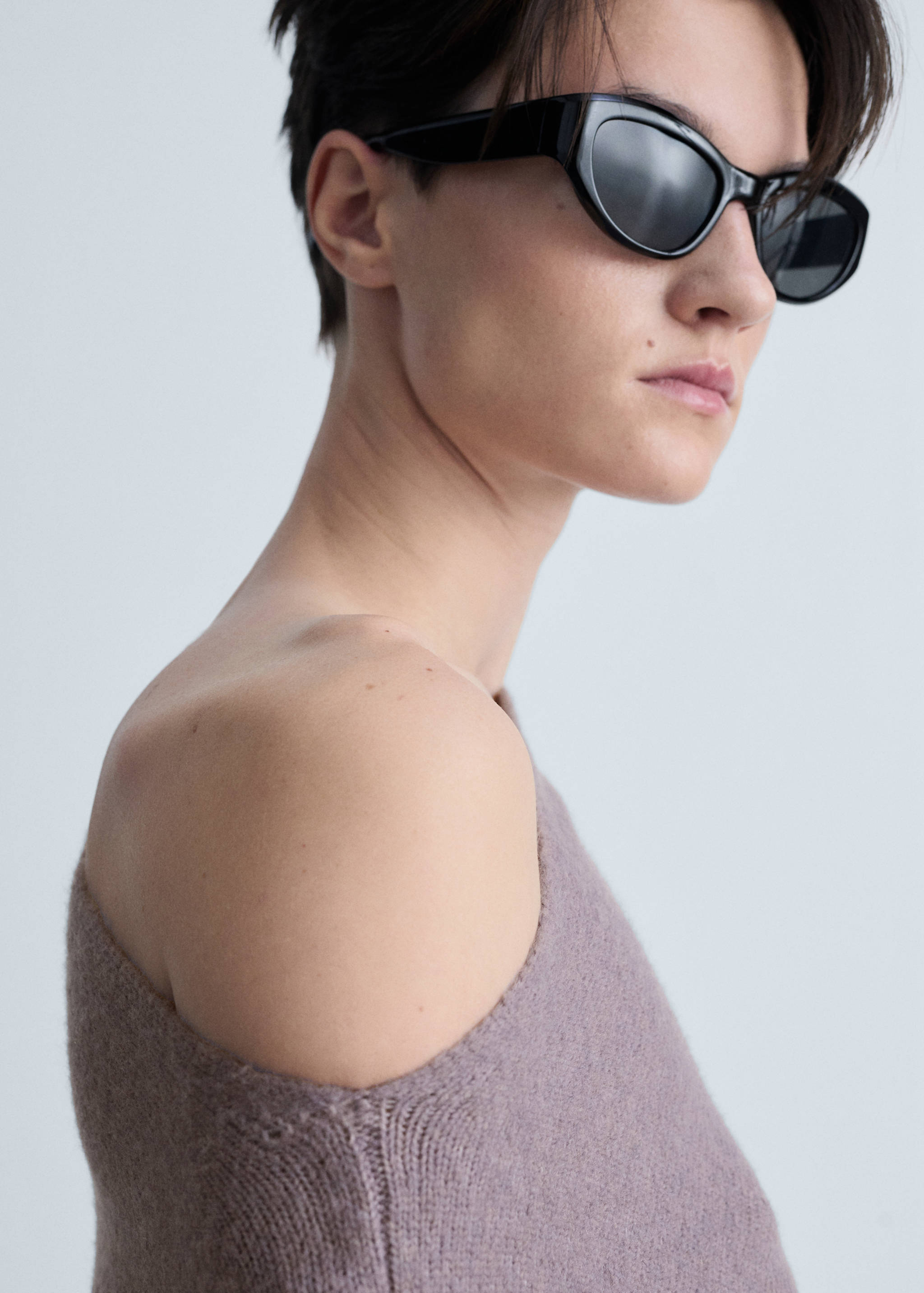 Asymmetrische trui van een wolblend - Detail van het artikel 1