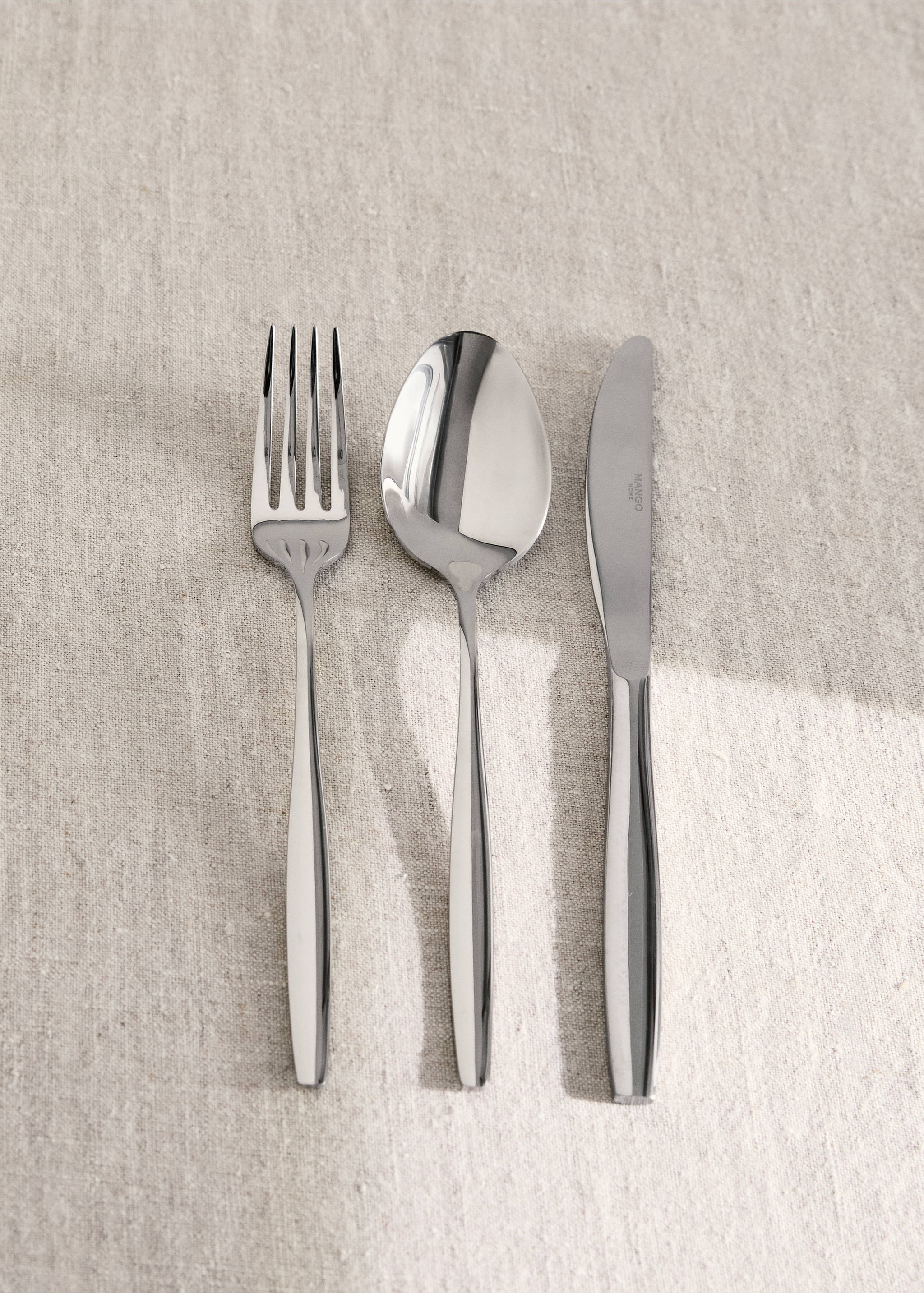 3-piece cutlery set in stainless steel with slim handles - General plane, Silver. Ref: 87033289-00.