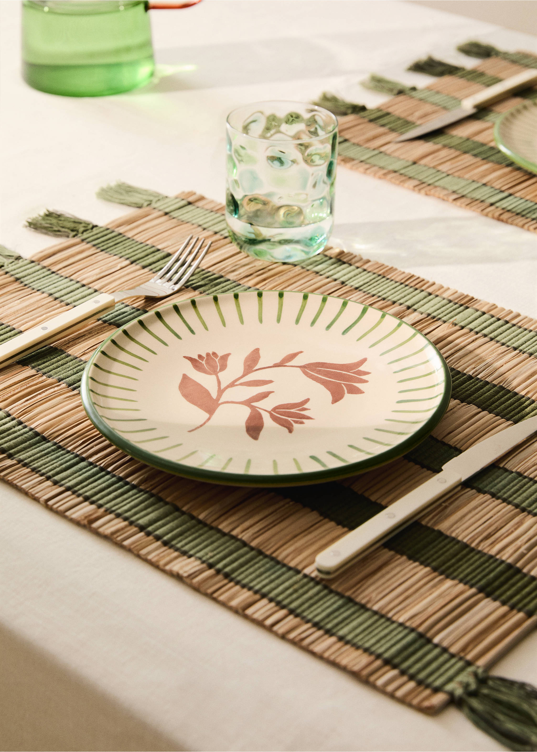 Striped raffia placemats - General plane, Green. Ref: 87033318-00.