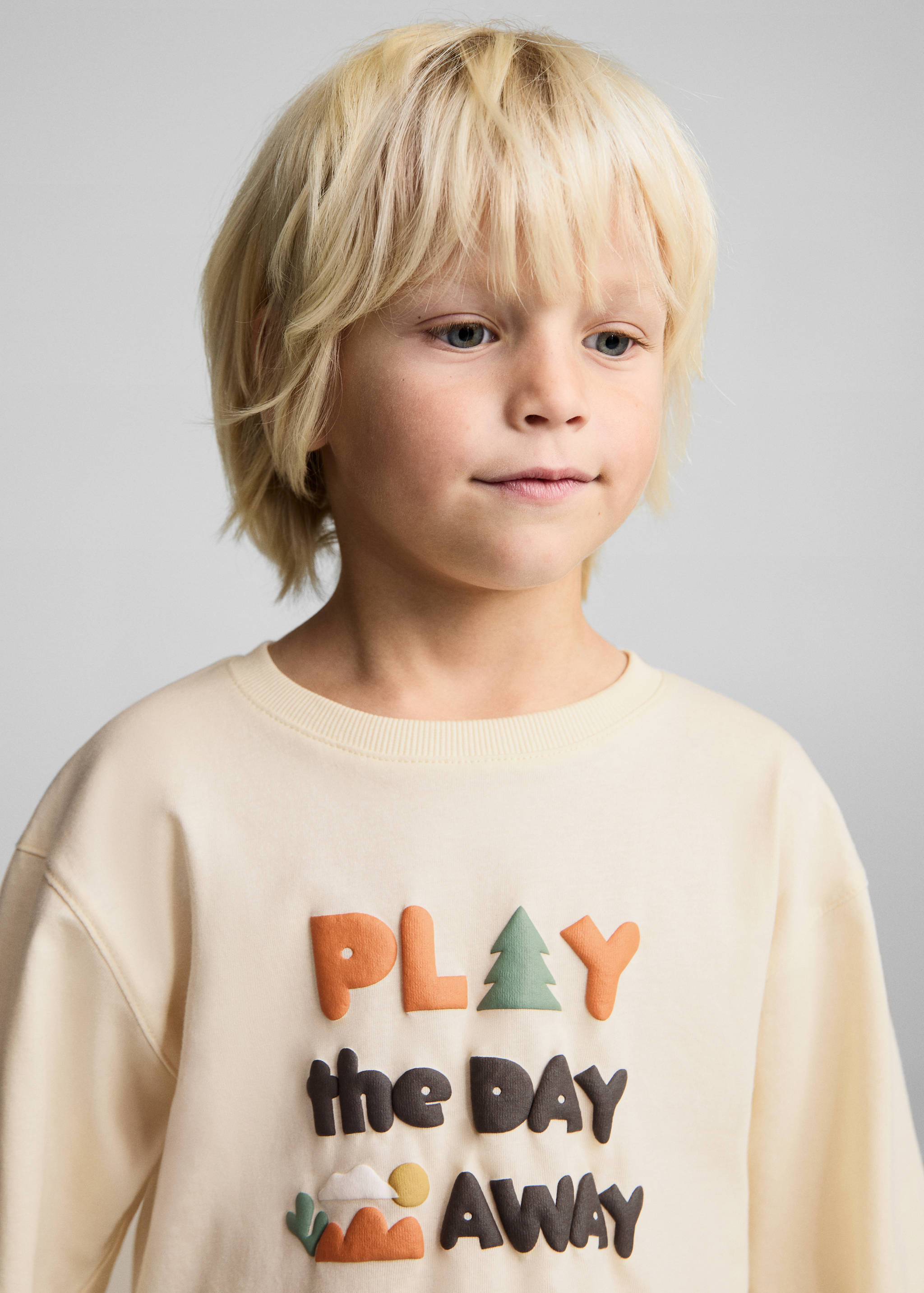 Embossed message t-shirt - Details of the article 1