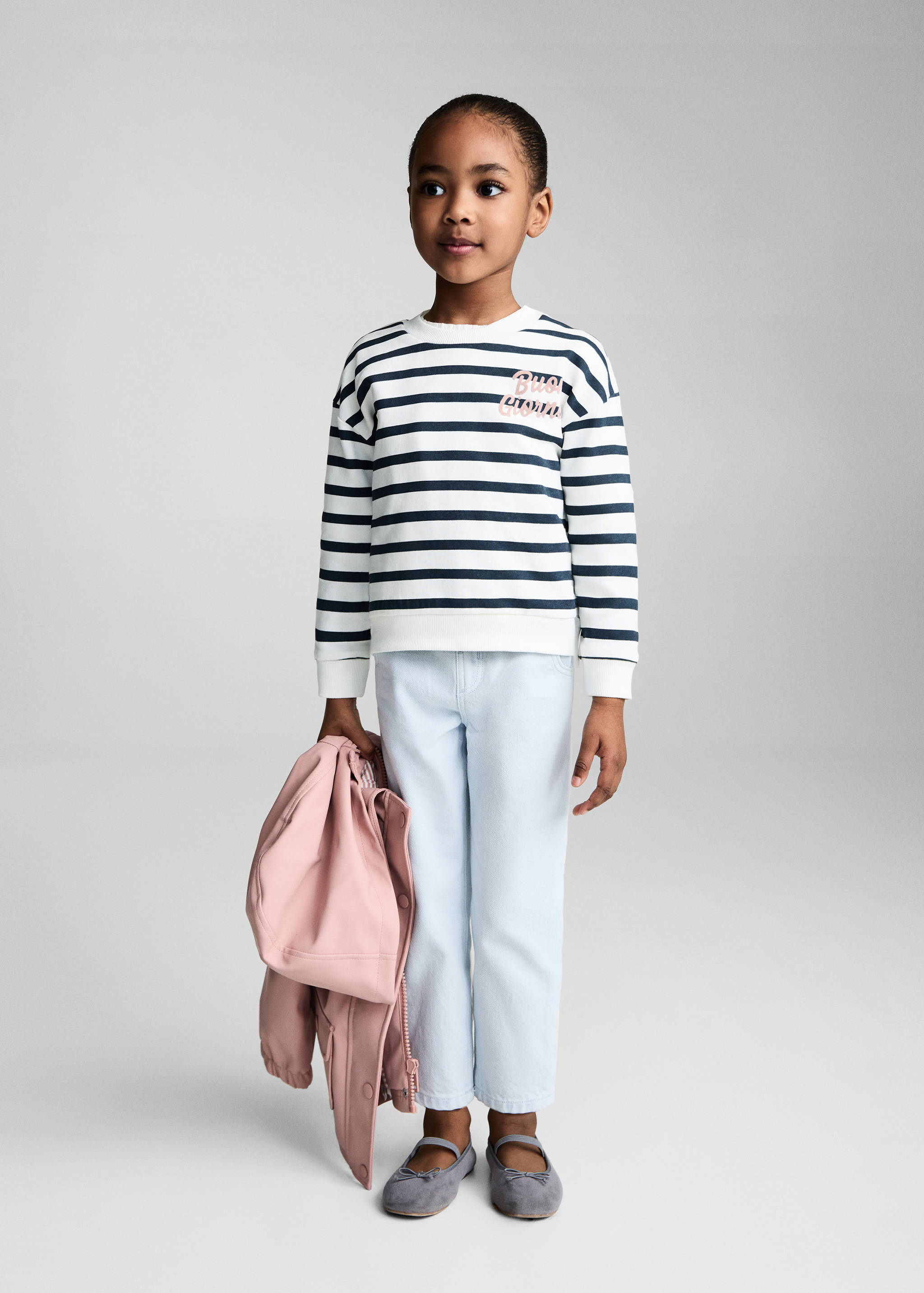 Sudadera rayas mensaje - Plano general