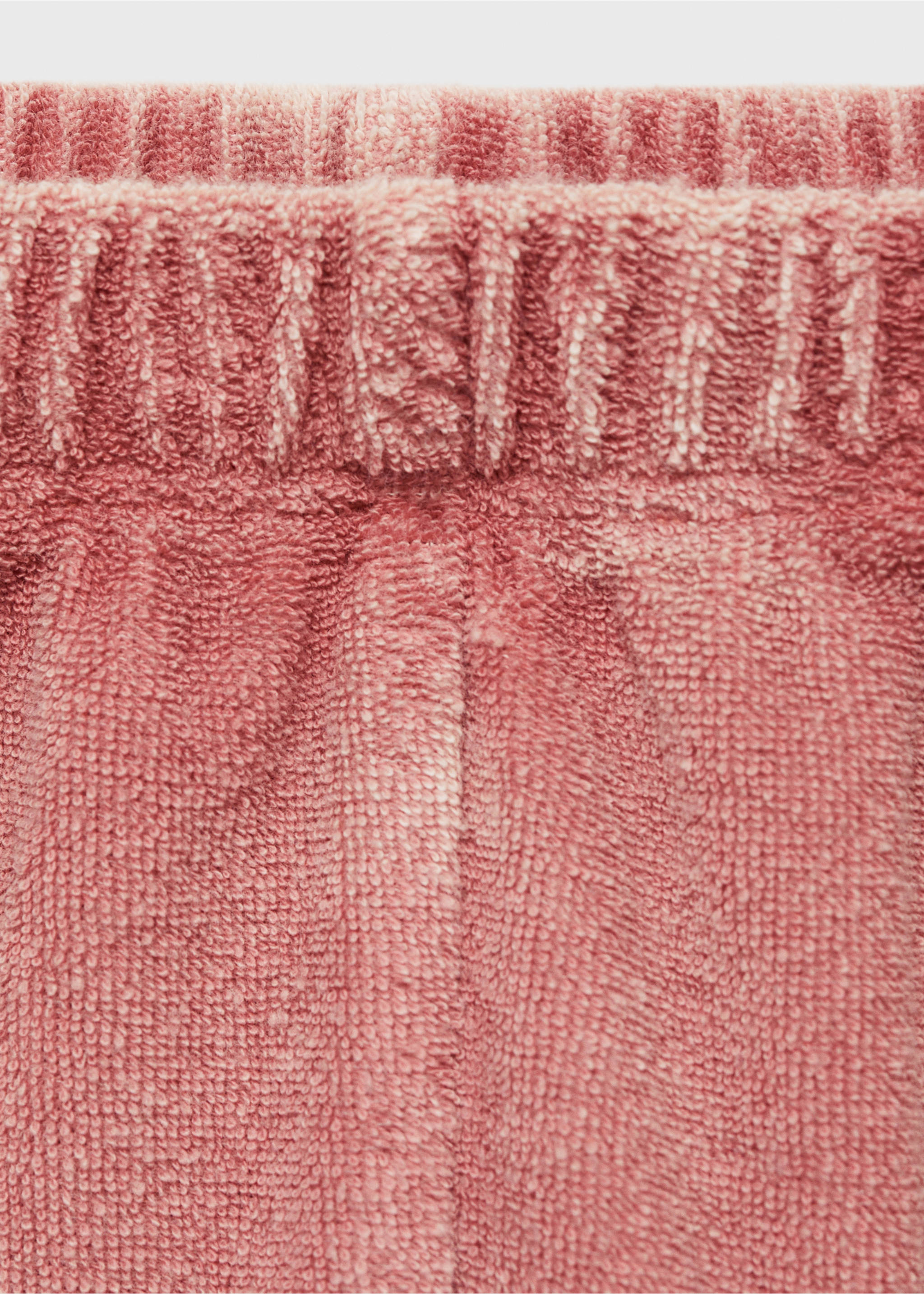 Short en coton bouclette overdyed - Détail de l'article 8, Rose. Ref: 87033653-00.