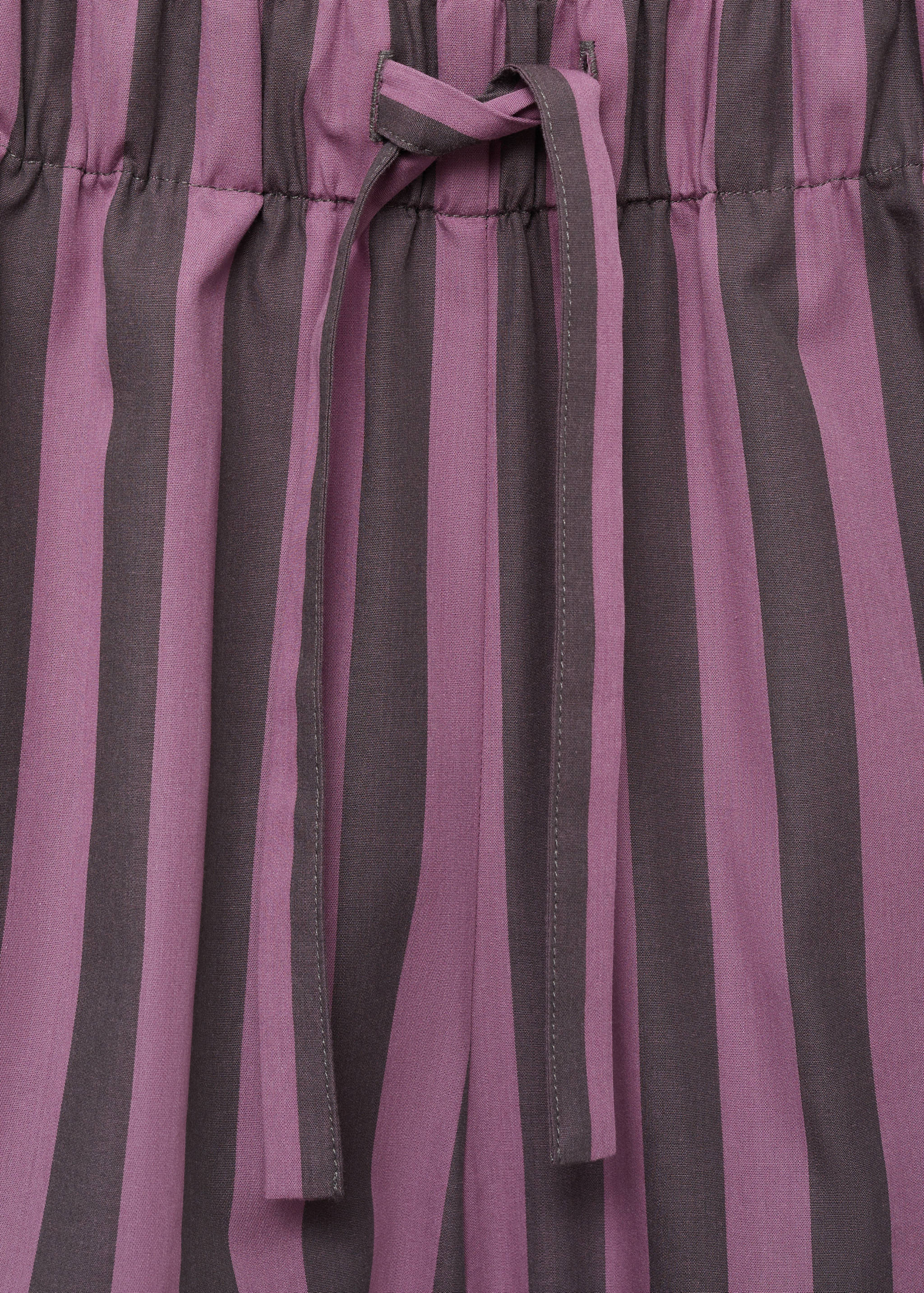 Woven two-tone striped shorts - Details of the article 8