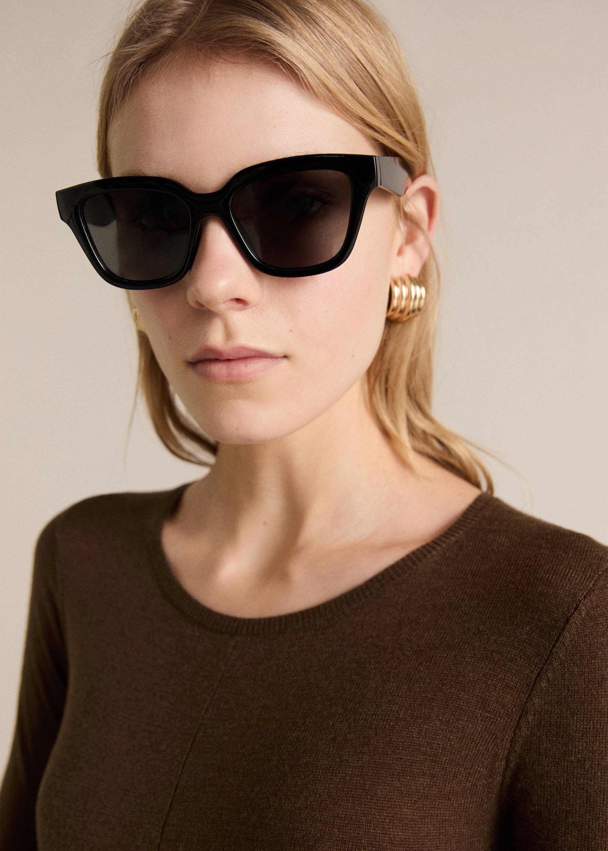 Vestido punto bajo asimétrico - Detalle del artículo 1