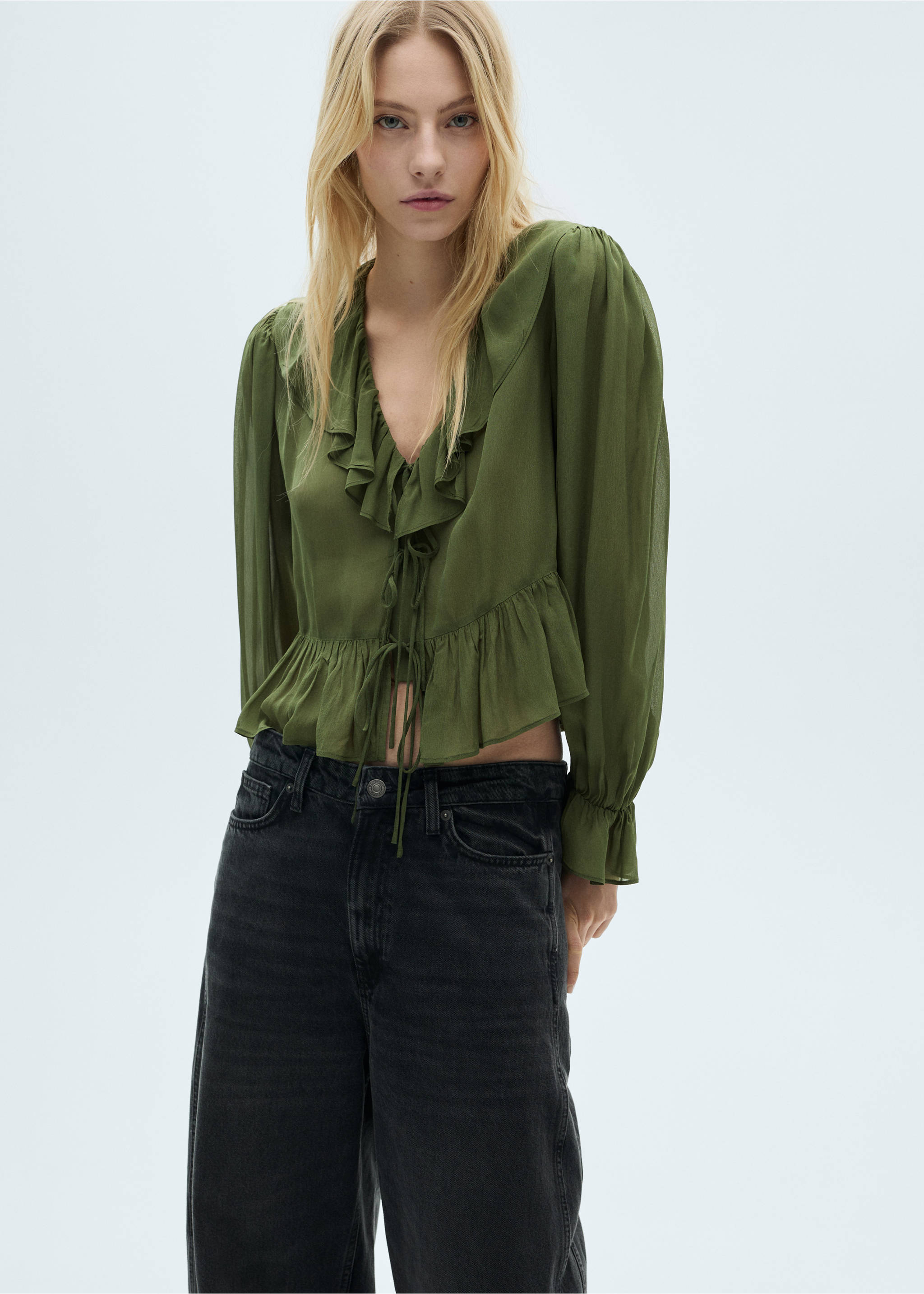 Rüschenbluse - Detail des Artikels 2, Khaki. Ref: 87034073-00.