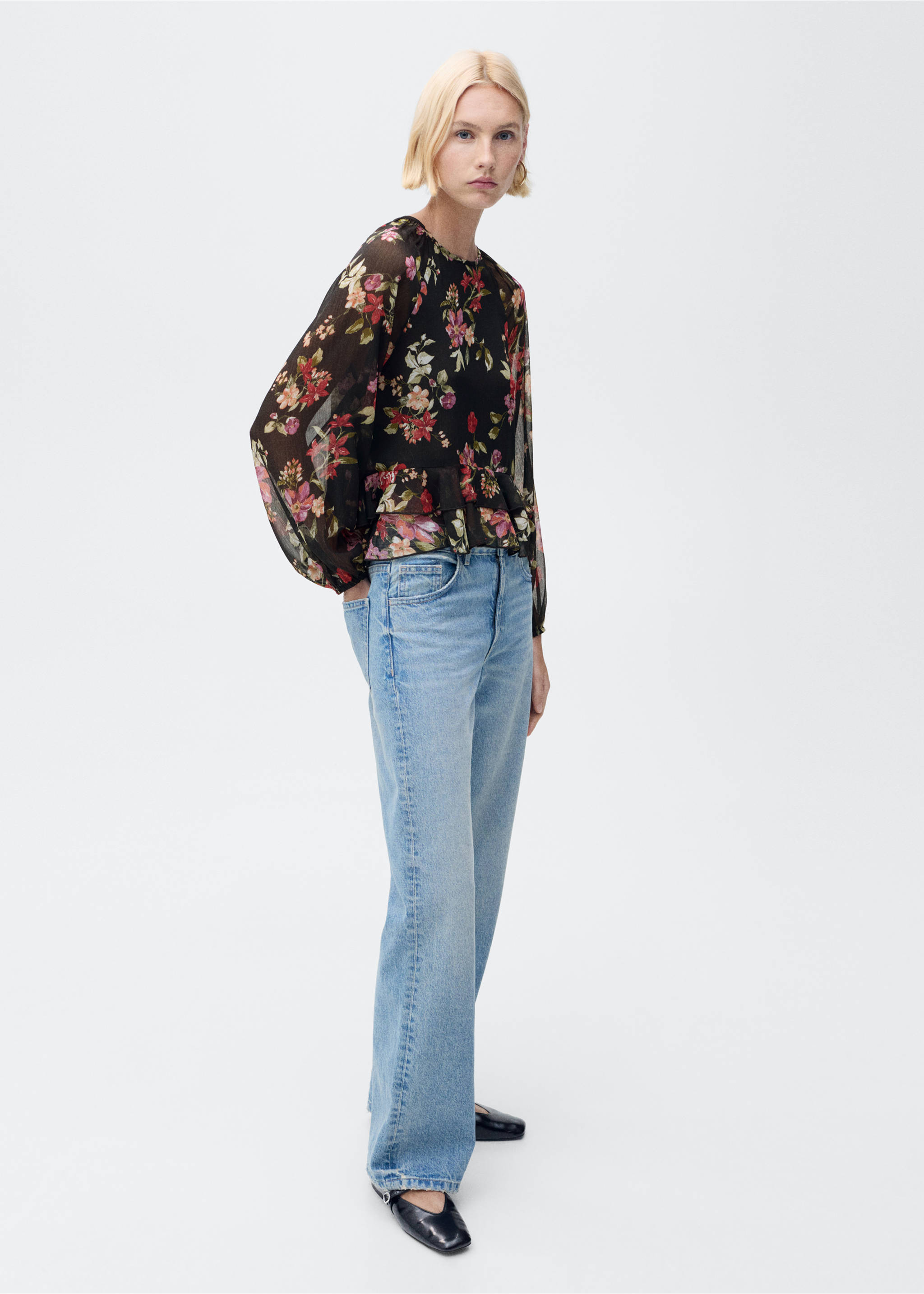 Floral ruffled blouse - General plane, Black. Ref: 87034075-00.