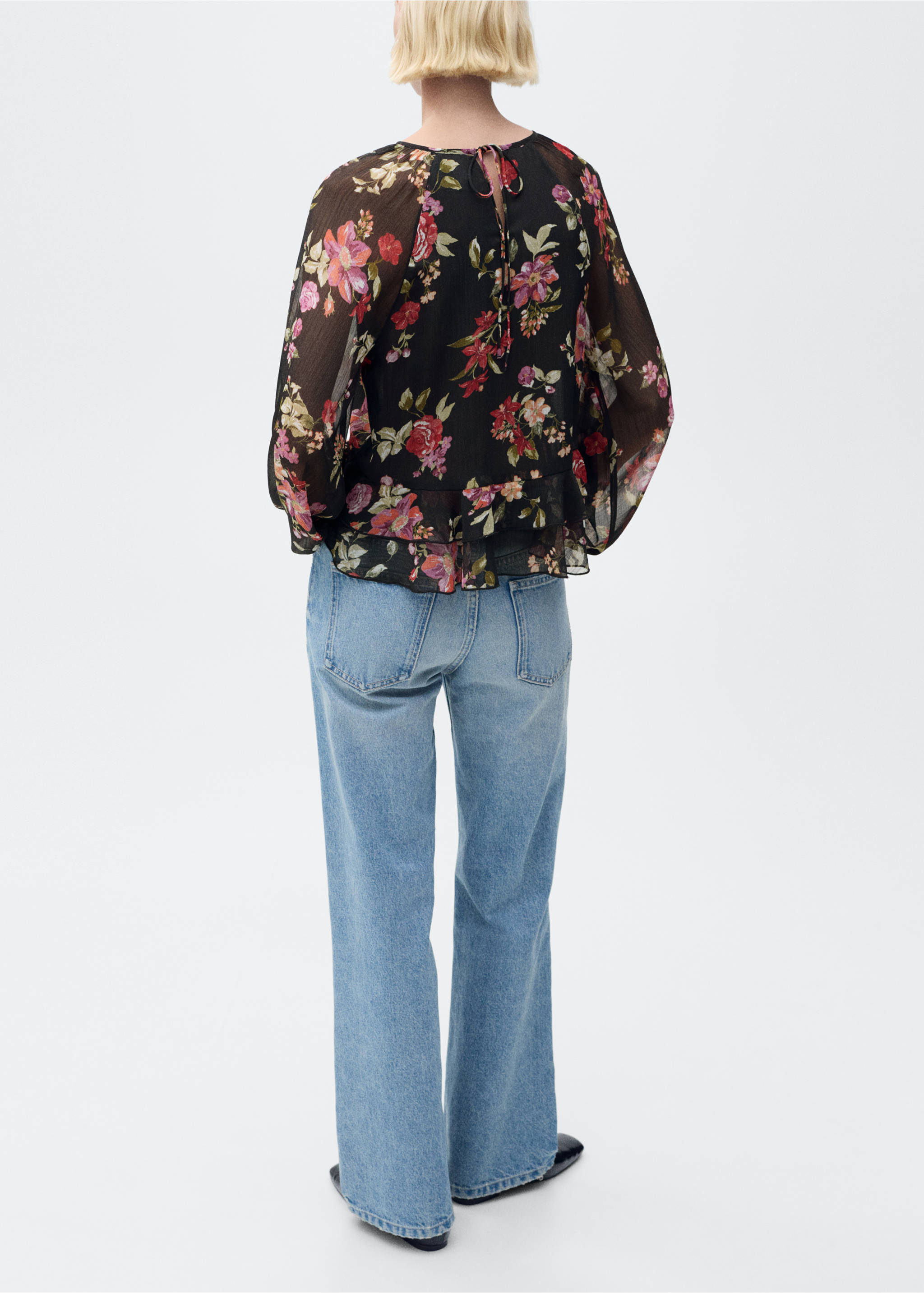 Floral ruffled blouse - Reverse of the article, Black. Ref: 87034075-00.