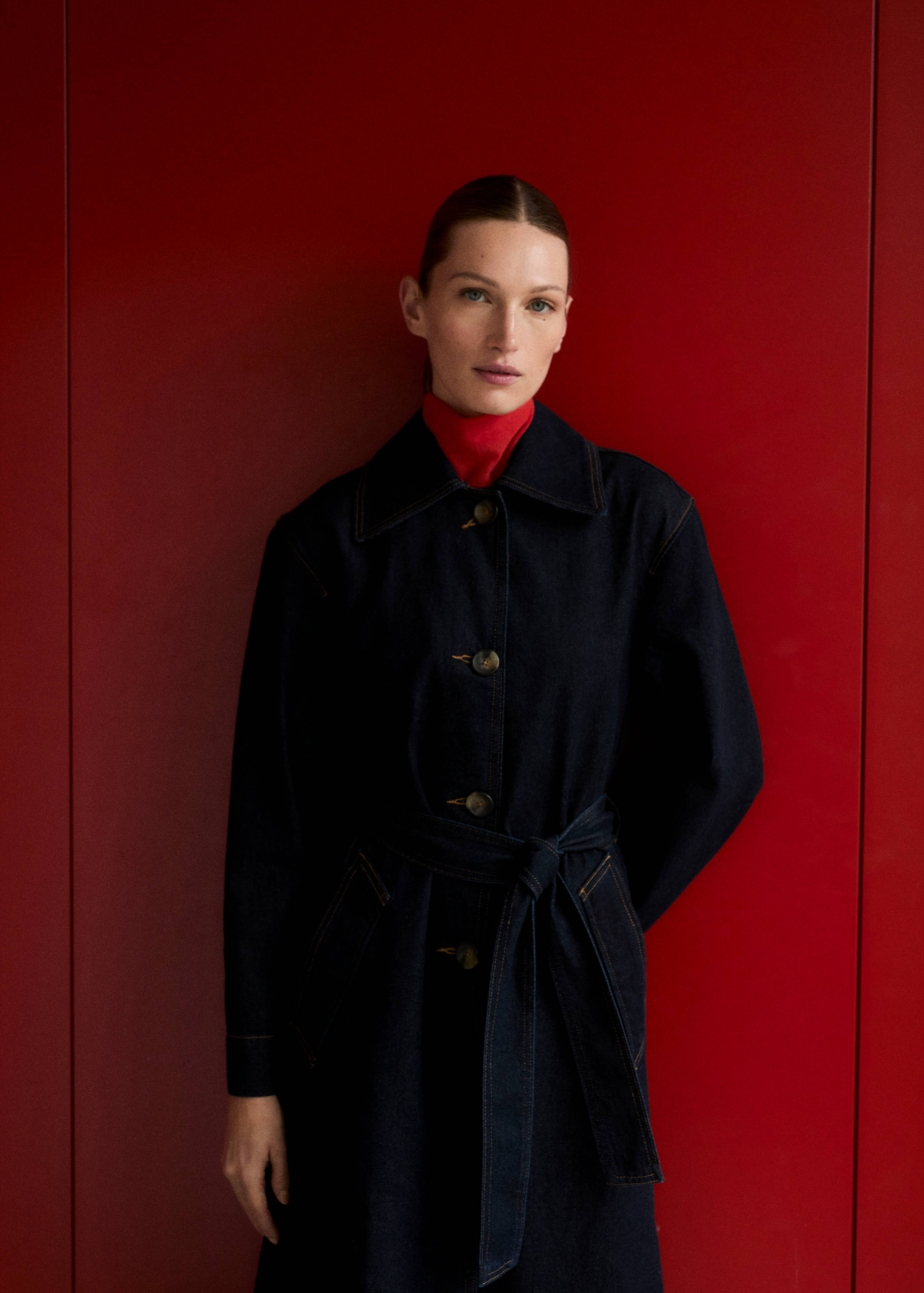 Long rinse-wash denim trench coat - Medium plane