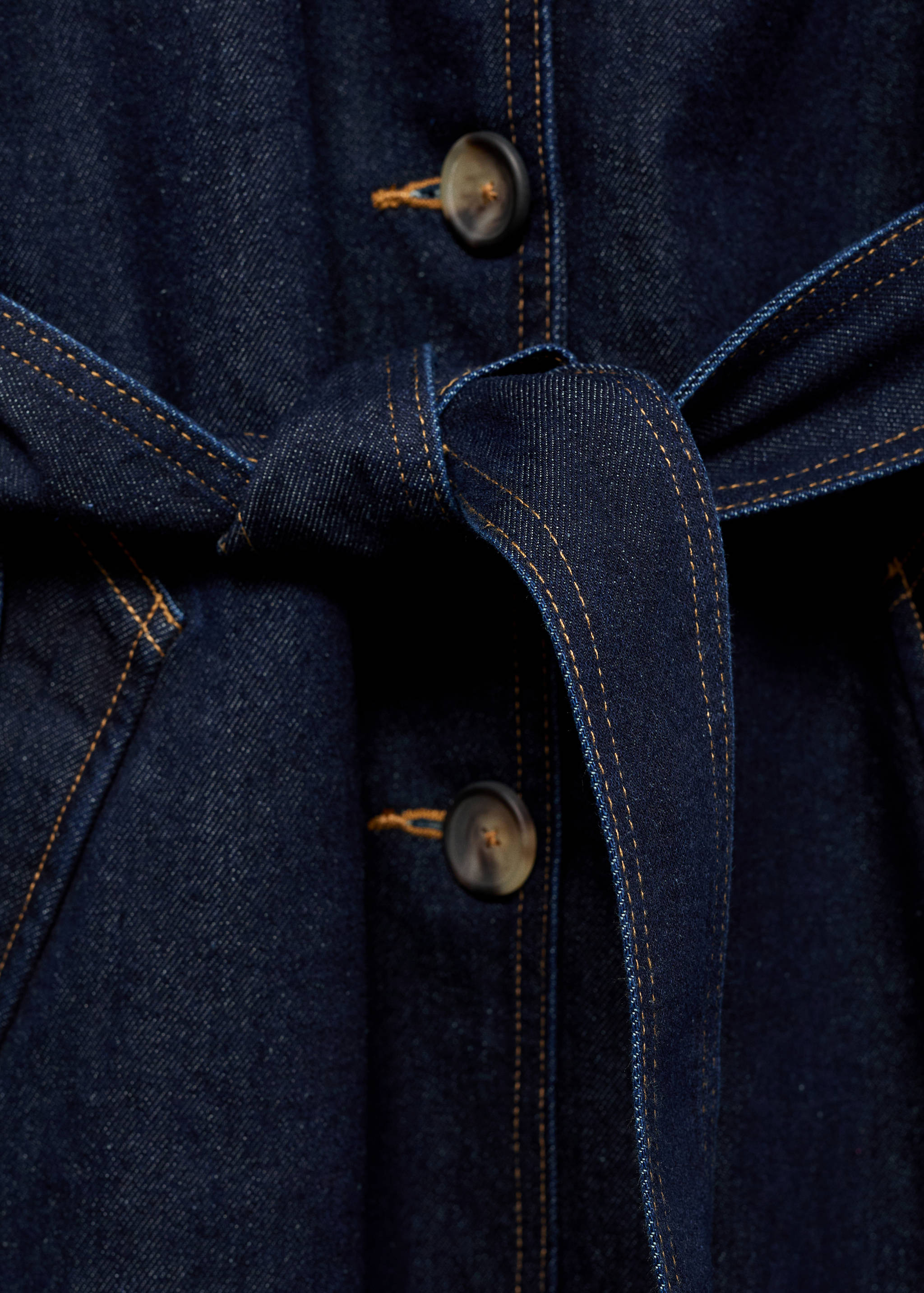 Long rinse-wash denim trench coat - Details of the article 8