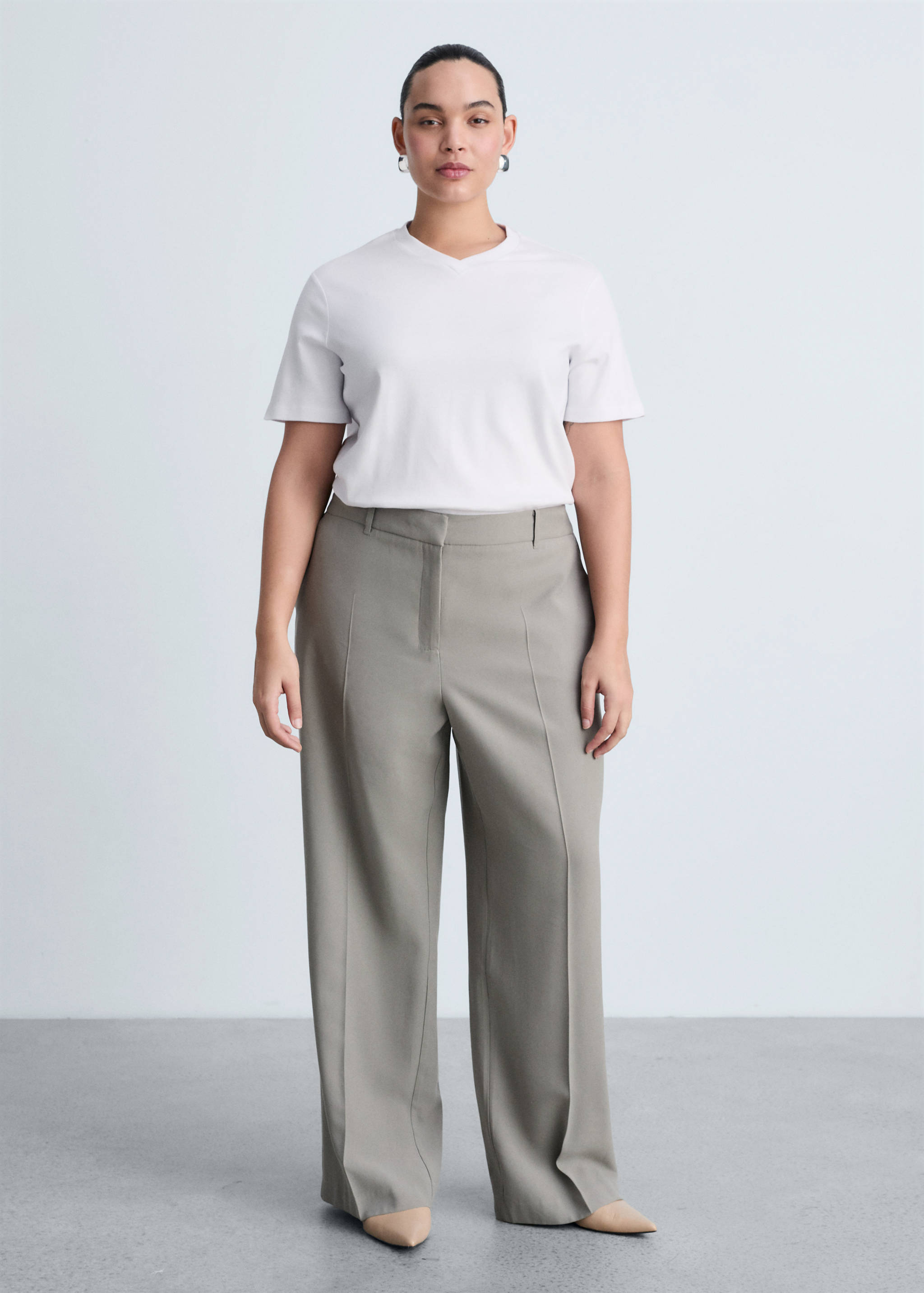 Baumwoll-T-Shirt, V-Ausschnitt - Detail des Artikels 3