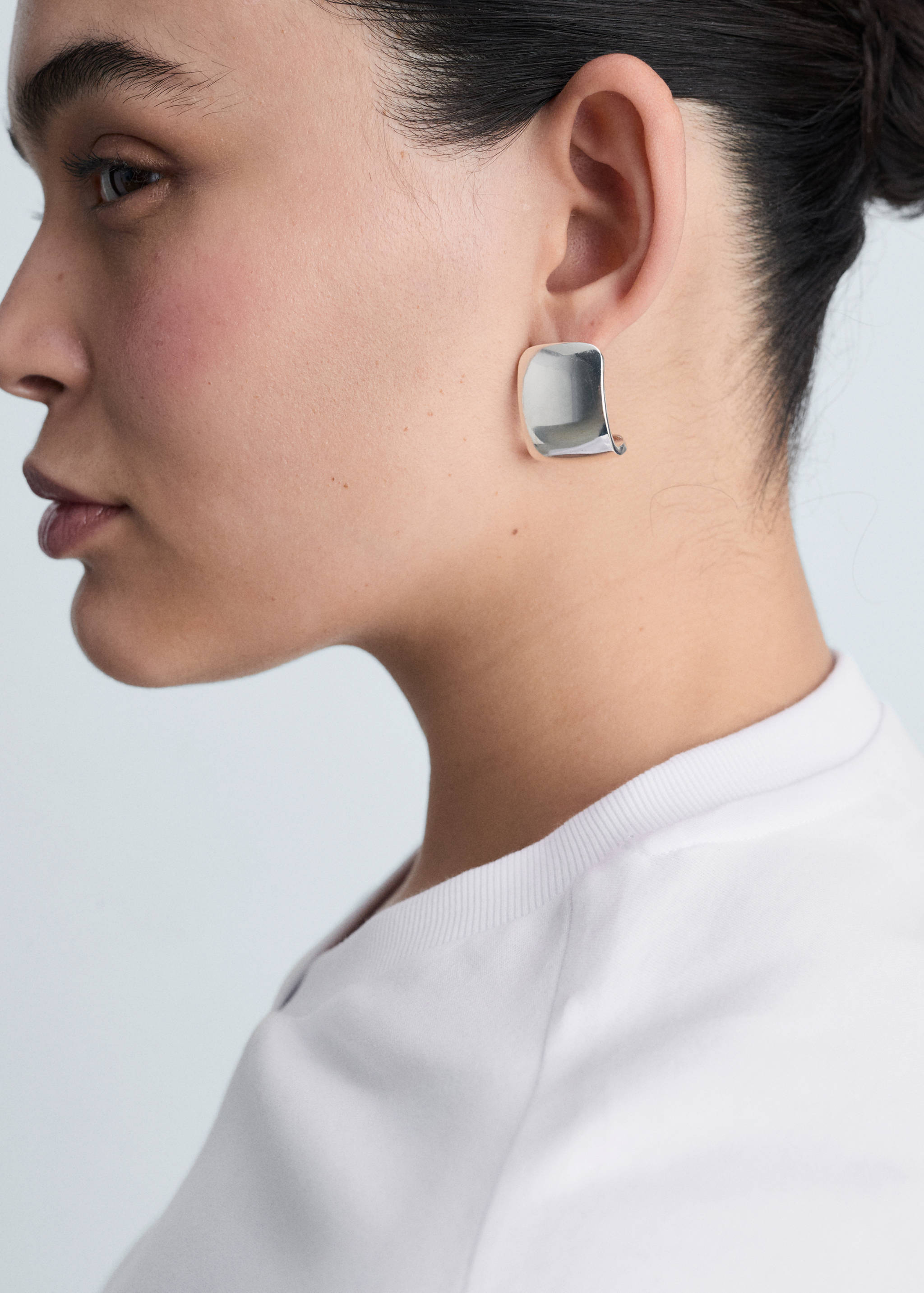 Baumwoll-T-Shirt, V-Ausschnitt - Detail des Artikels 4